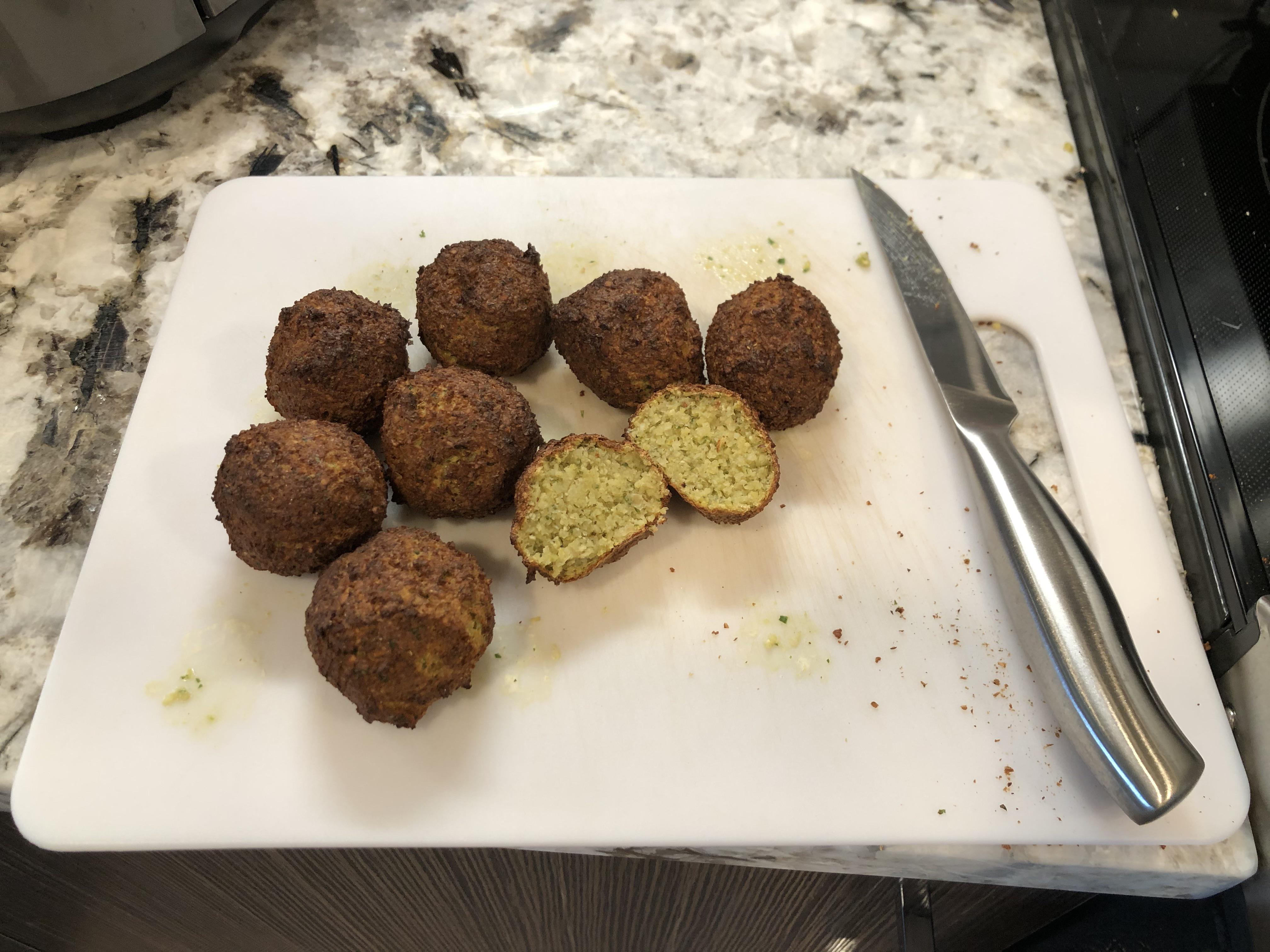 AirFried Falafel r/veganrecipes
