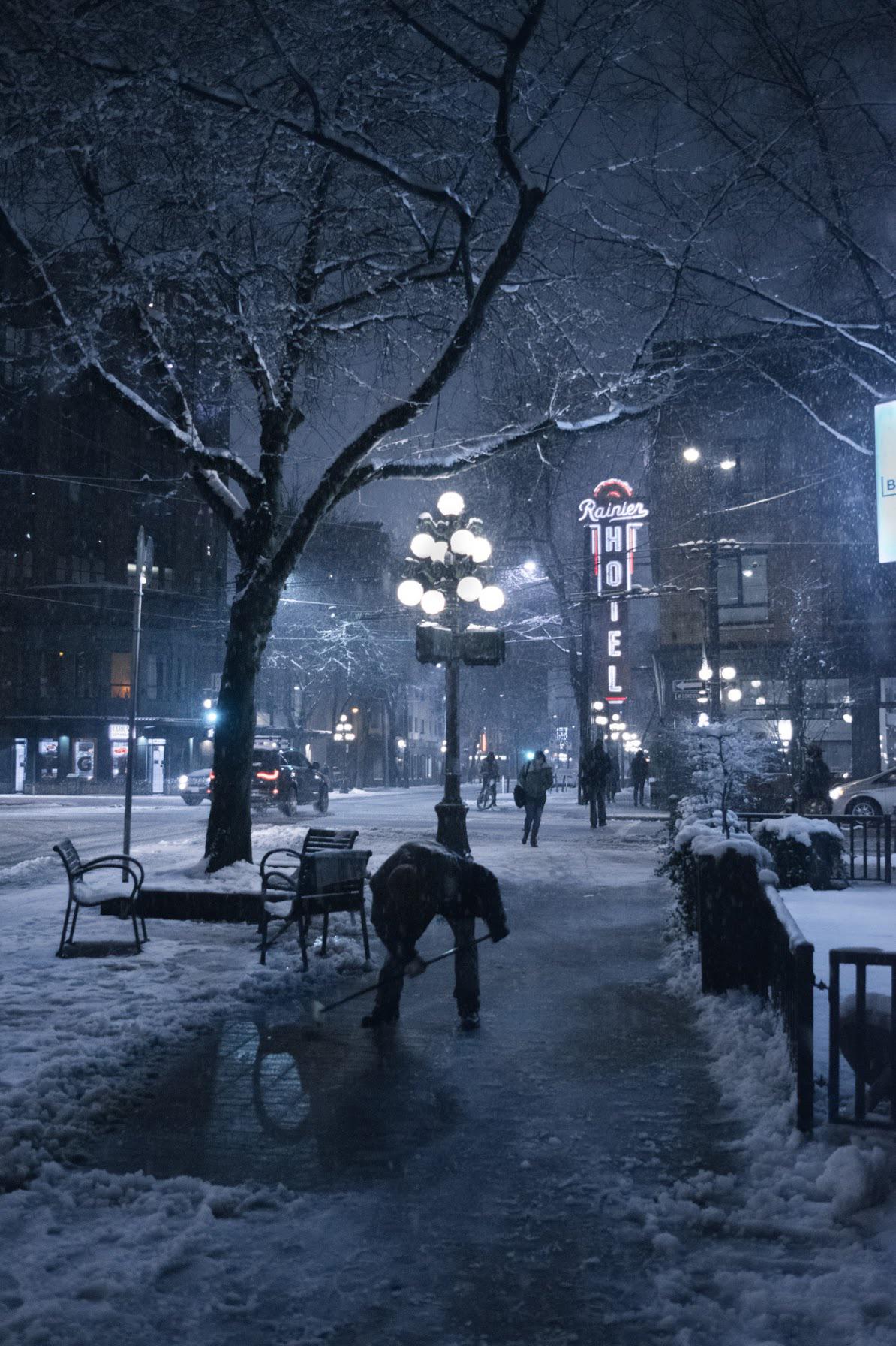 Rainier Hotel r/streetphotography