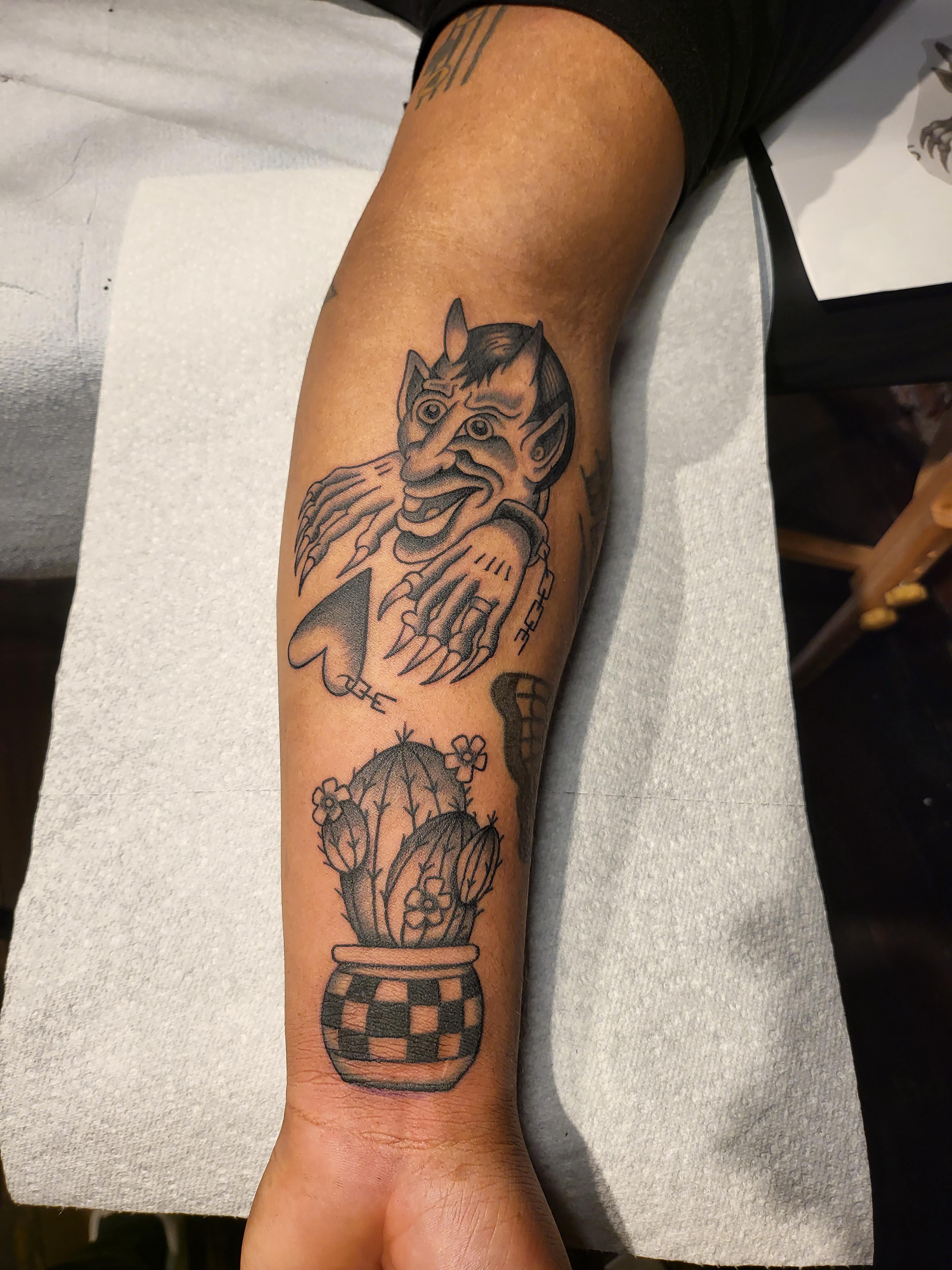 Scrolldrop Tattoos 4000_x_3000_jpg