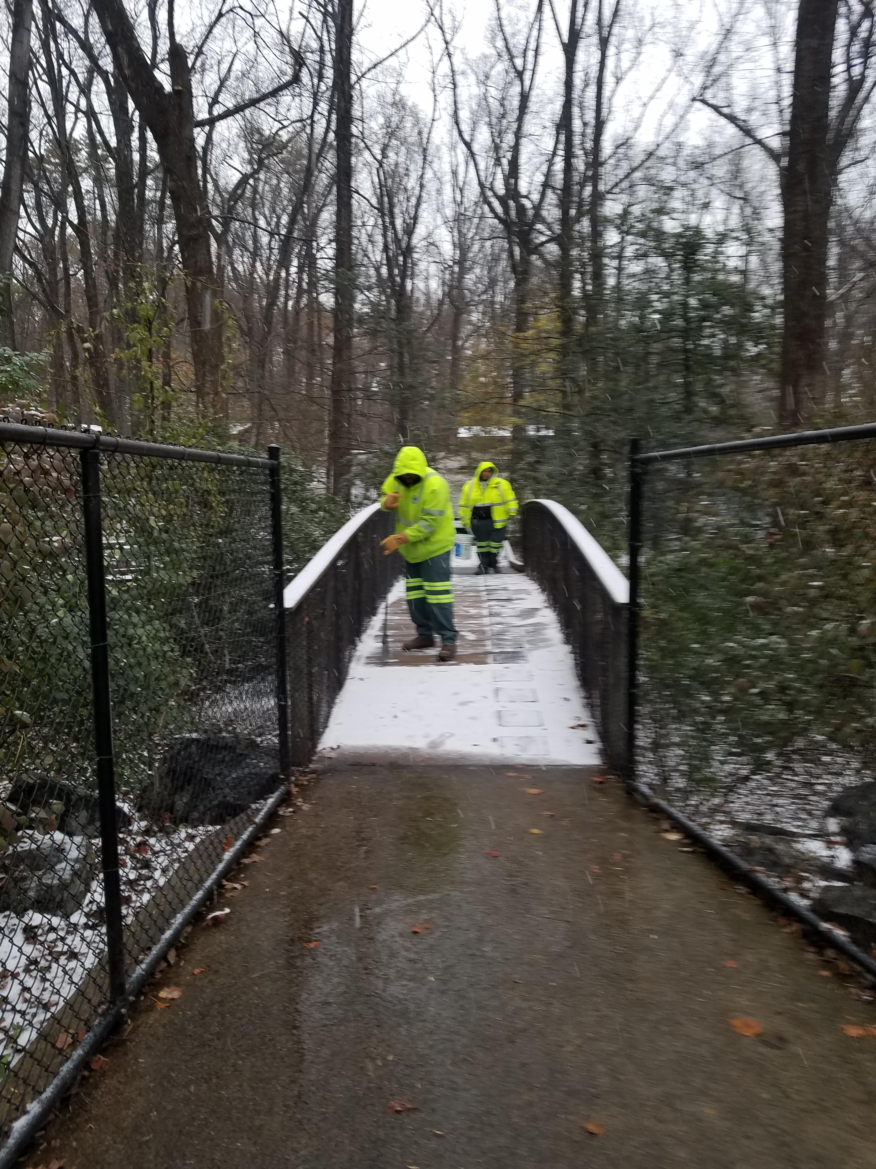 Thank you, MC park workers! Keeping paths safe at Cabin John dog