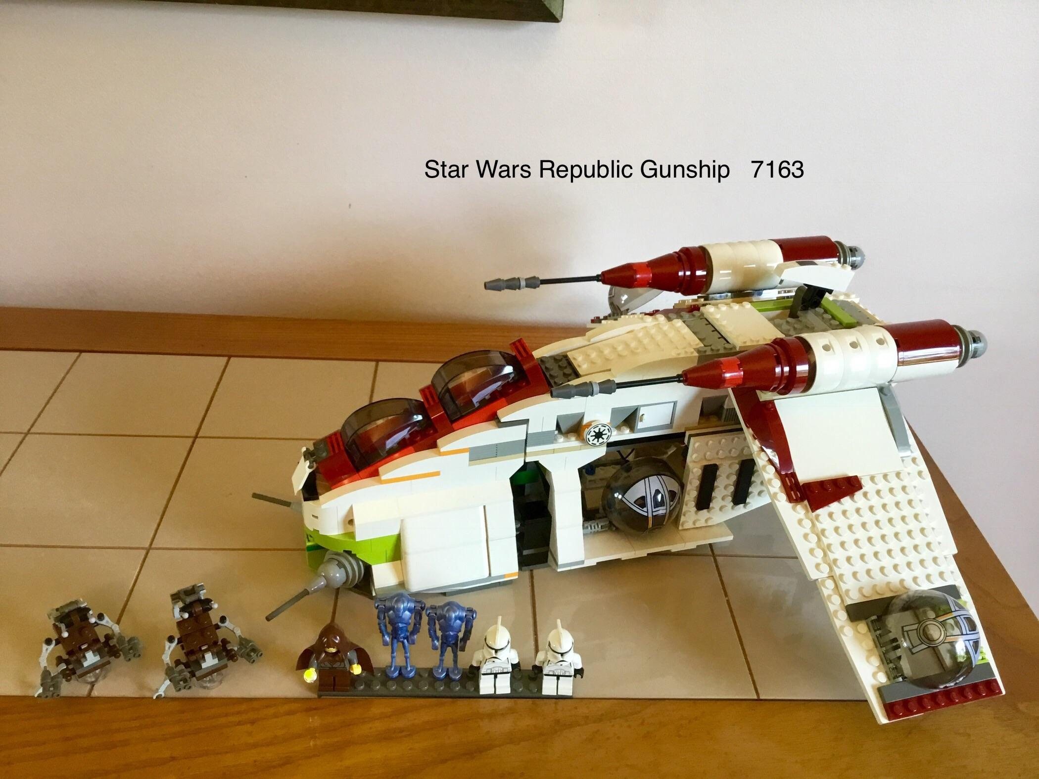 Republic Gunship 7163 lego