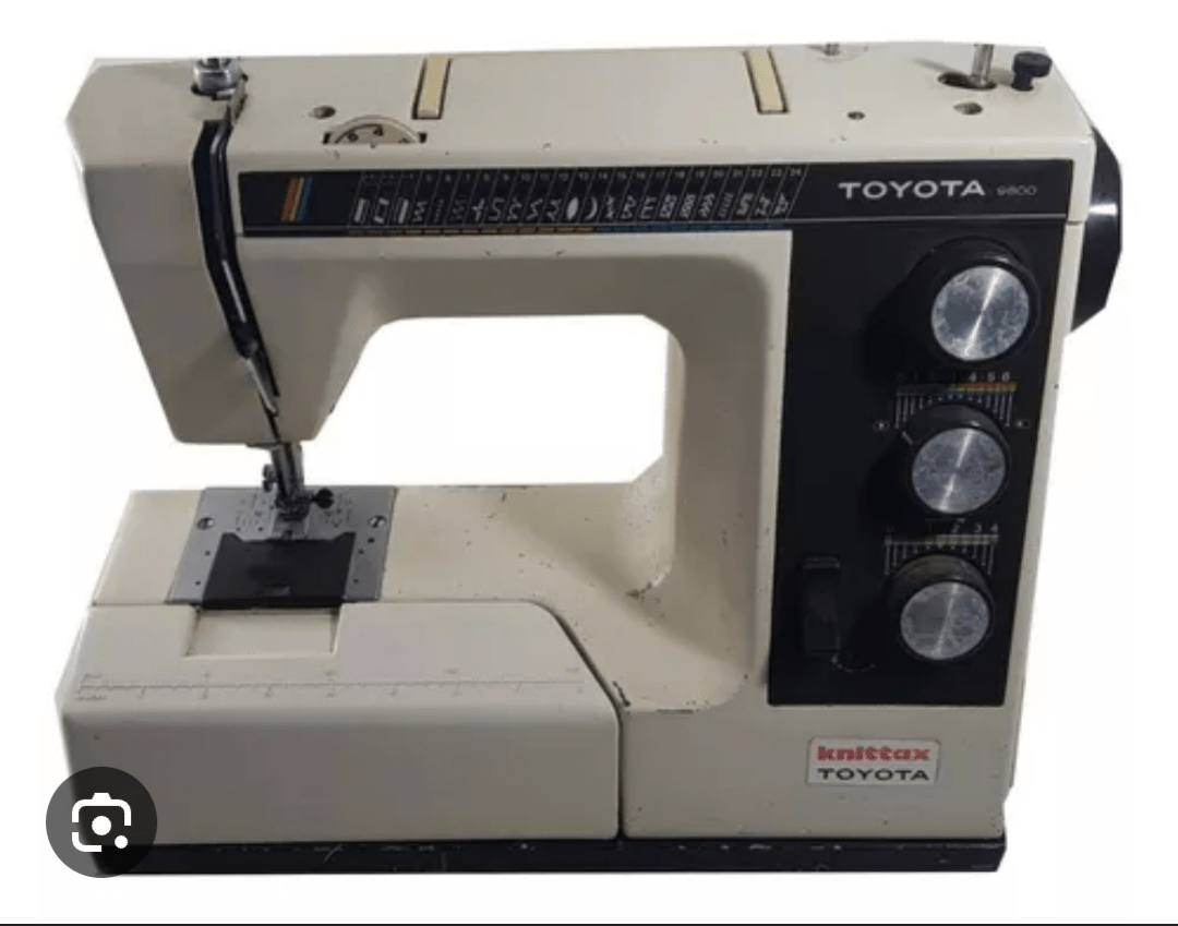 Thoughts on this sewing machine? Pros and cons? (Toyota 9800) r/sewing