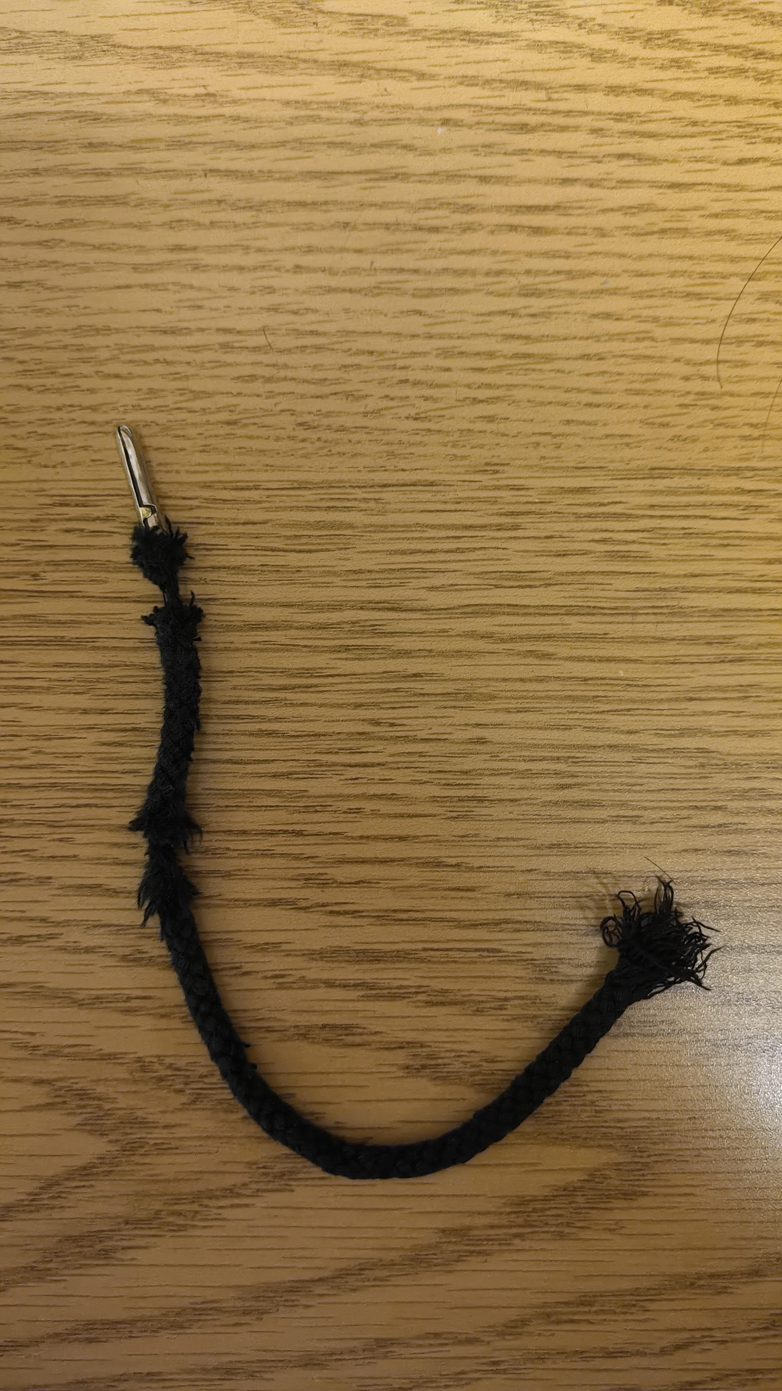 The v1 washing machine literally destroyed my trousers r/uwaterloo