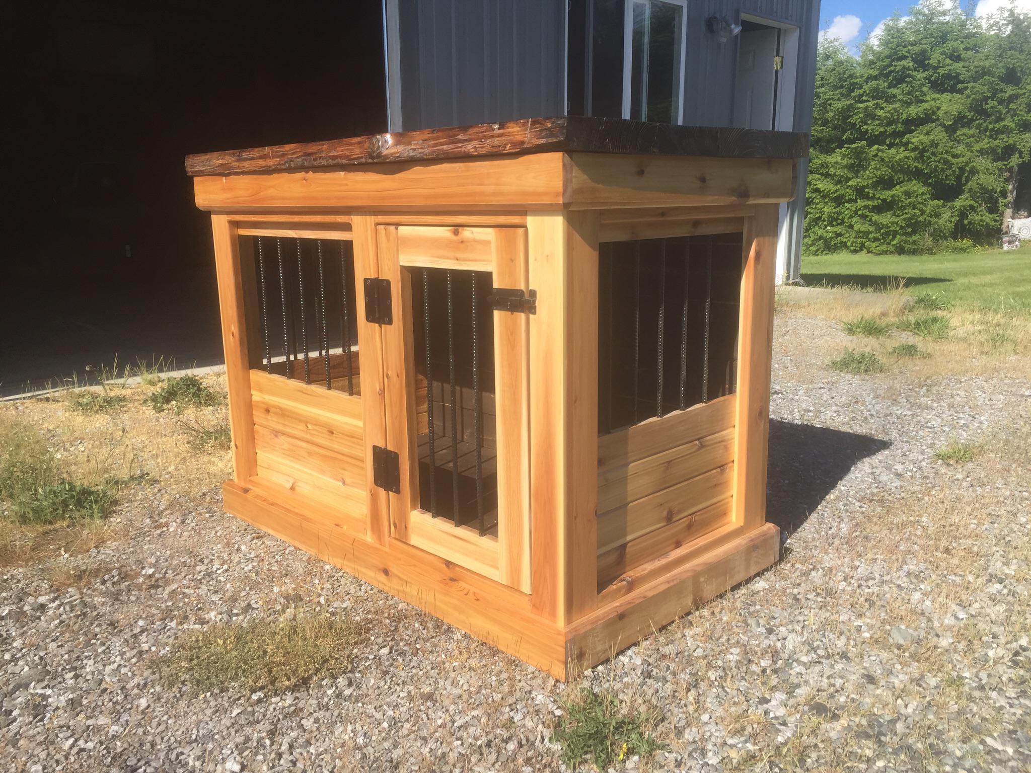 Cedar dog crate I made last year r/woodworking