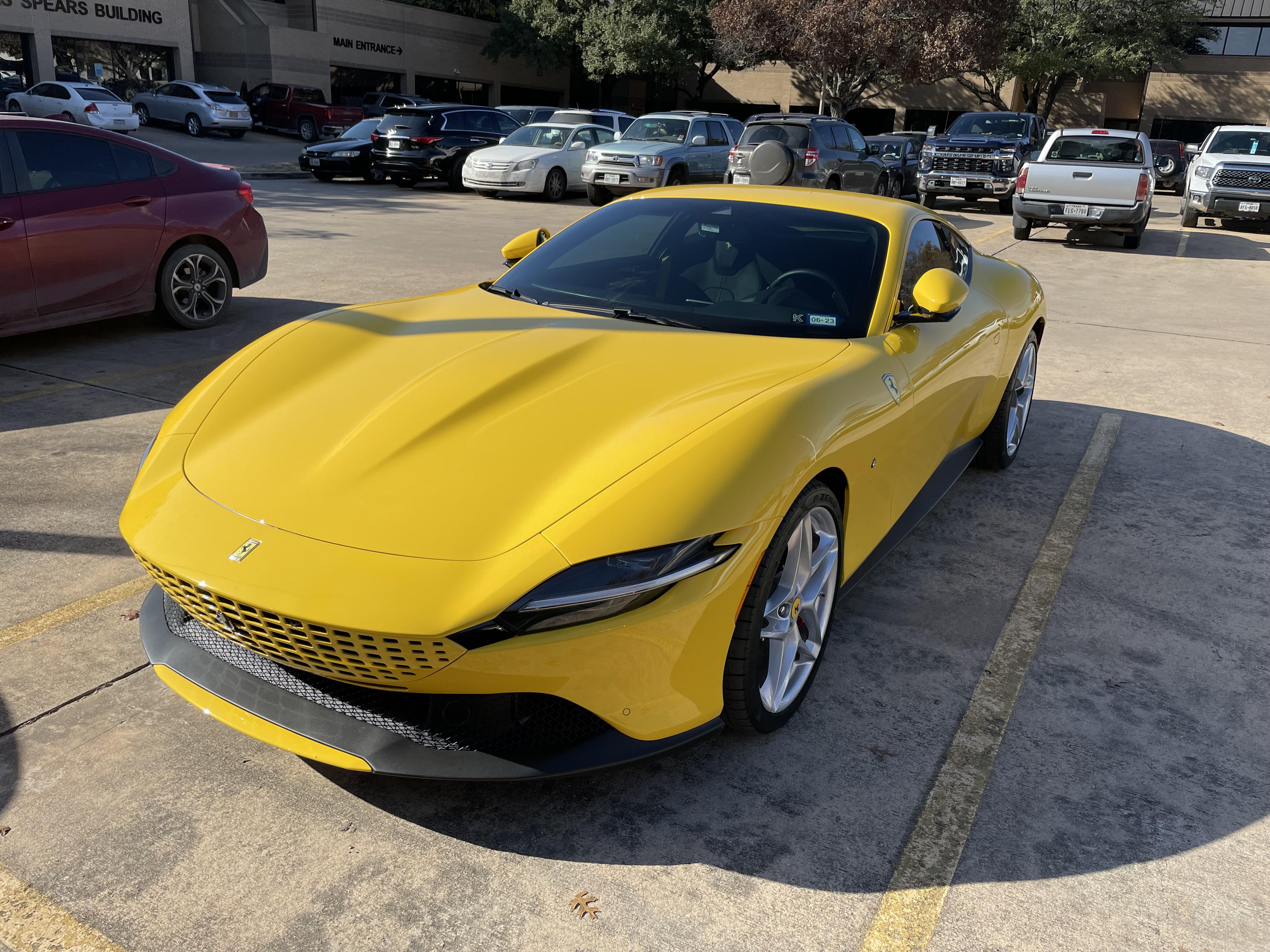 [Ferrari Roma] spotted a the tax office in Austin Texas r/spotted