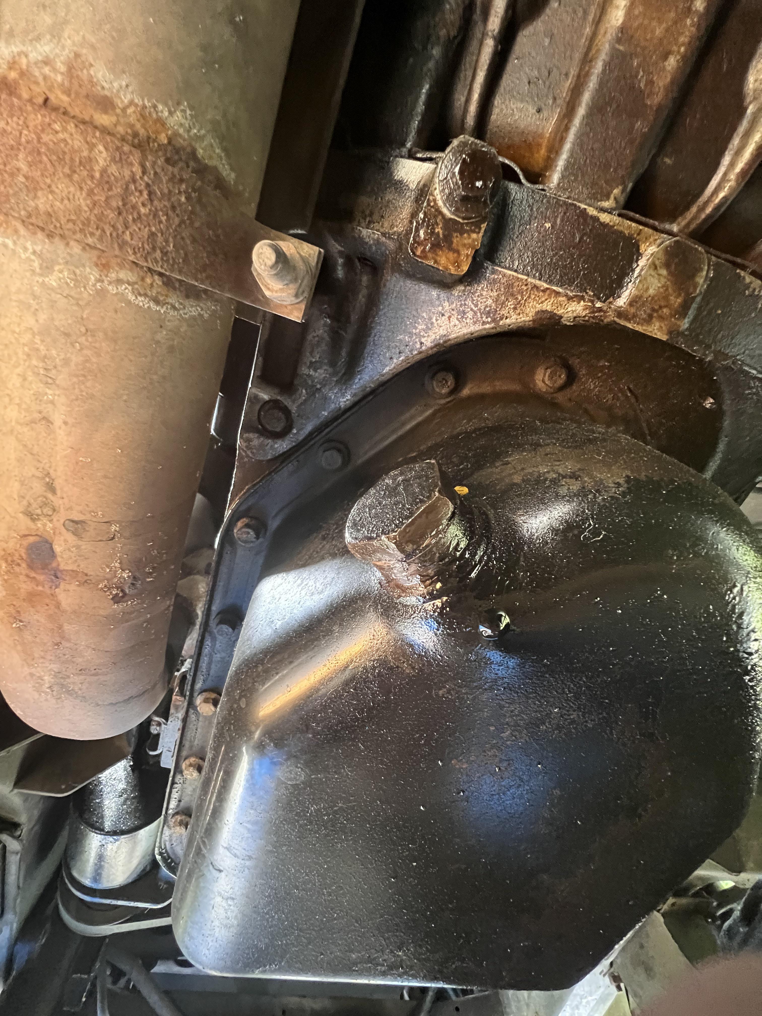 Help loosening oil drain plug r/MechanicAdvice