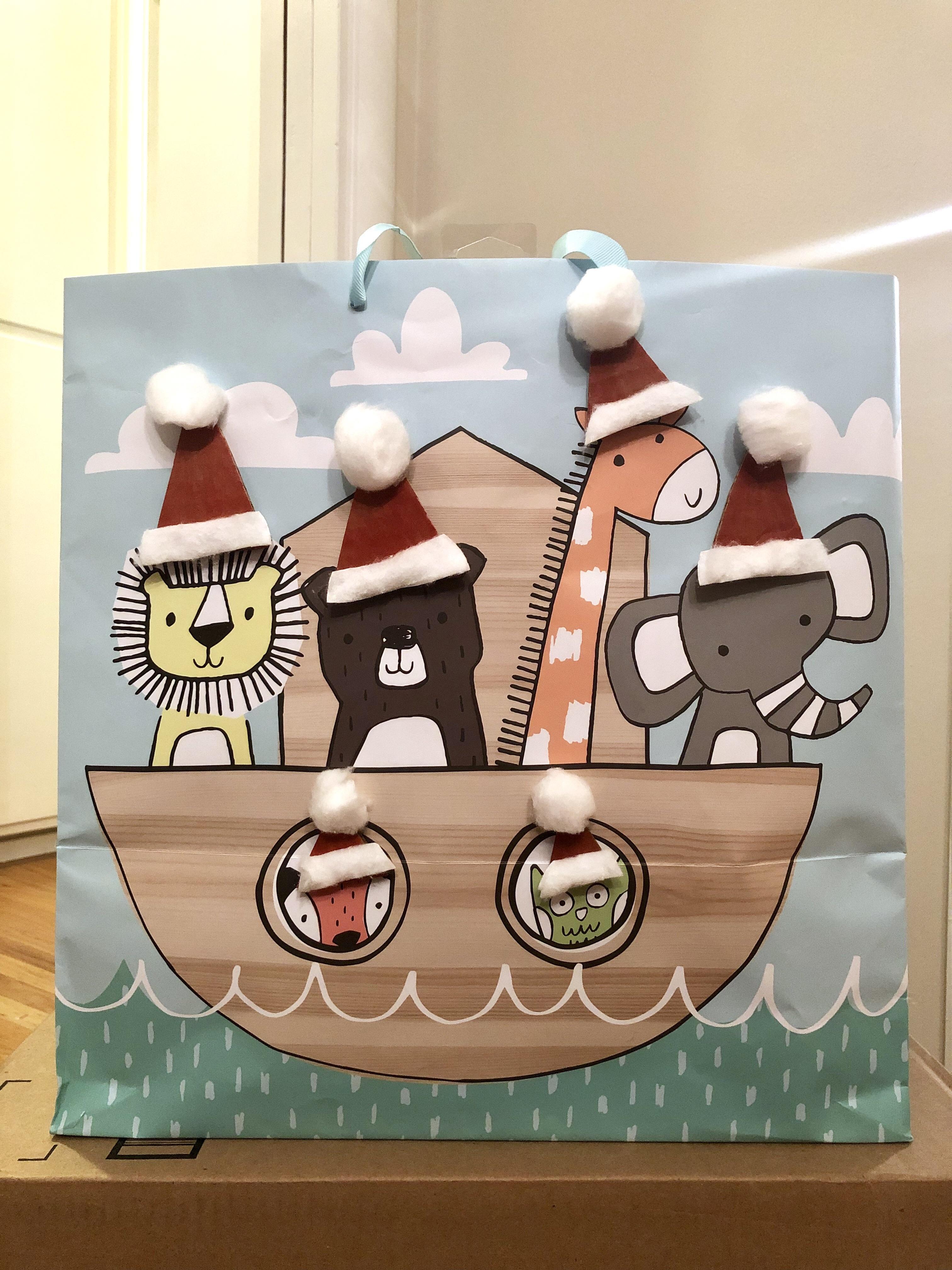 I decided to reuse the leftover gift bags from my baby shower. r/BabyBumps