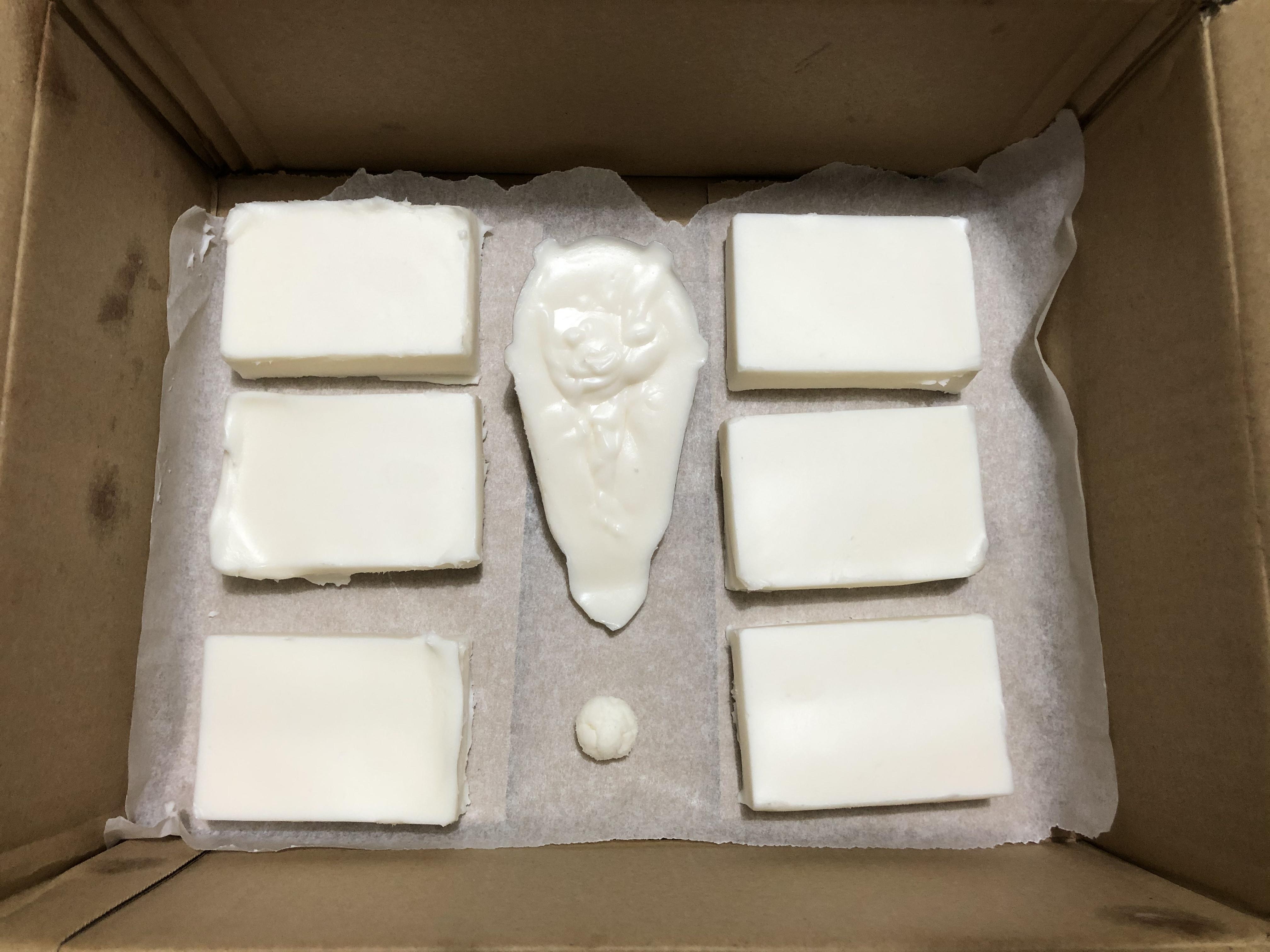 First time making soap with only sunflower seed oil r/soapmaking