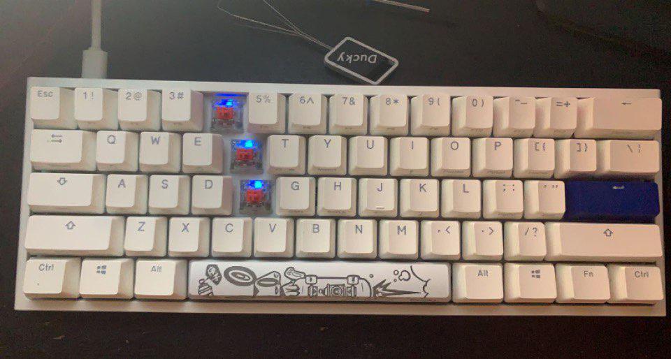 I cant change color on my Ducky One 2 Mini. DuckyKeyboard
