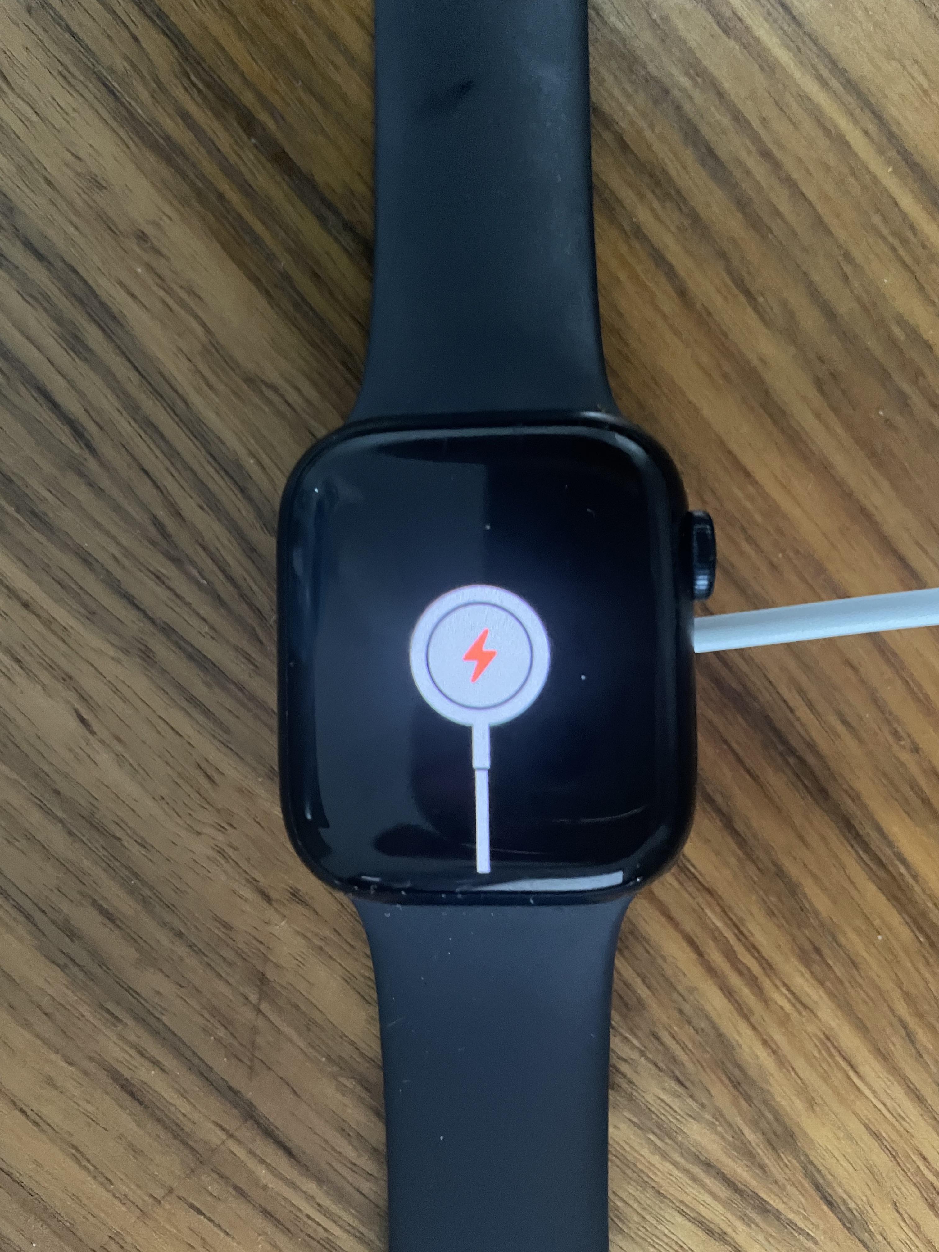 Why do i get this screen when i try to charge it? r/AppleWatch