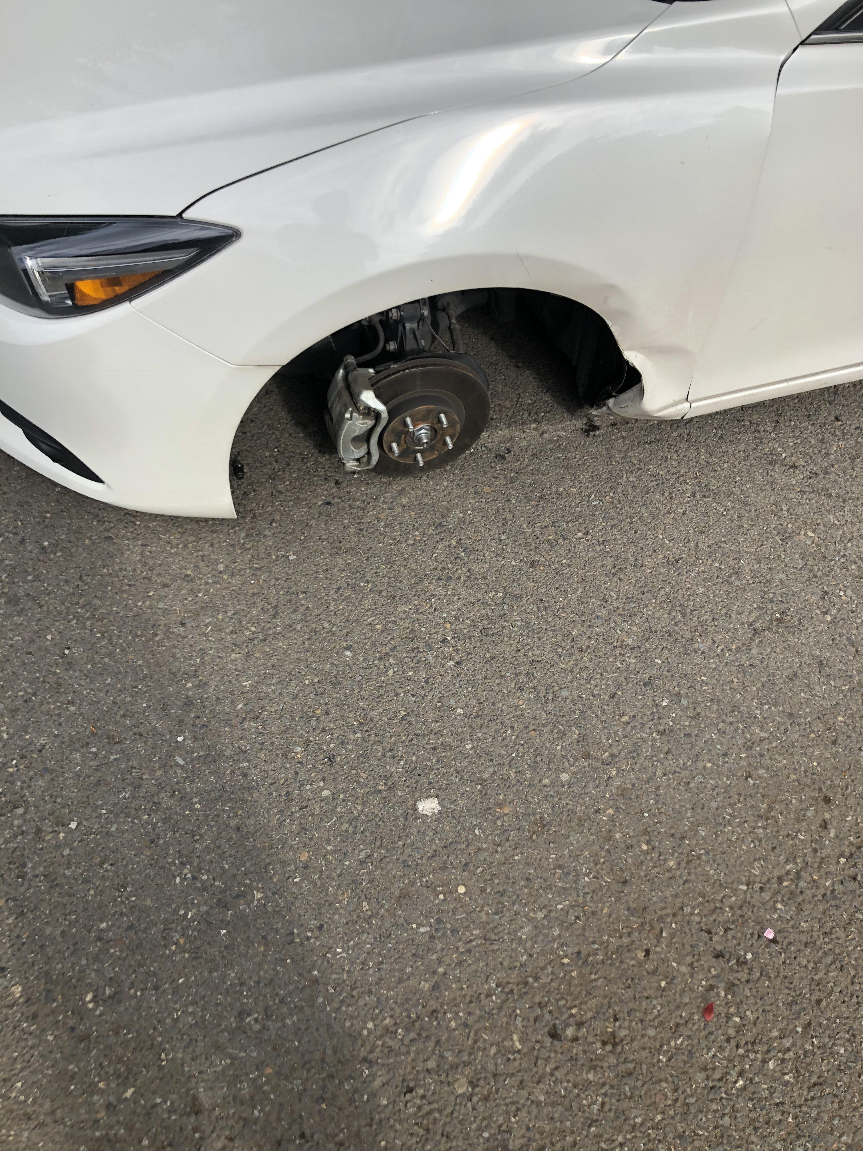 Had a little accident. : r/mazda3