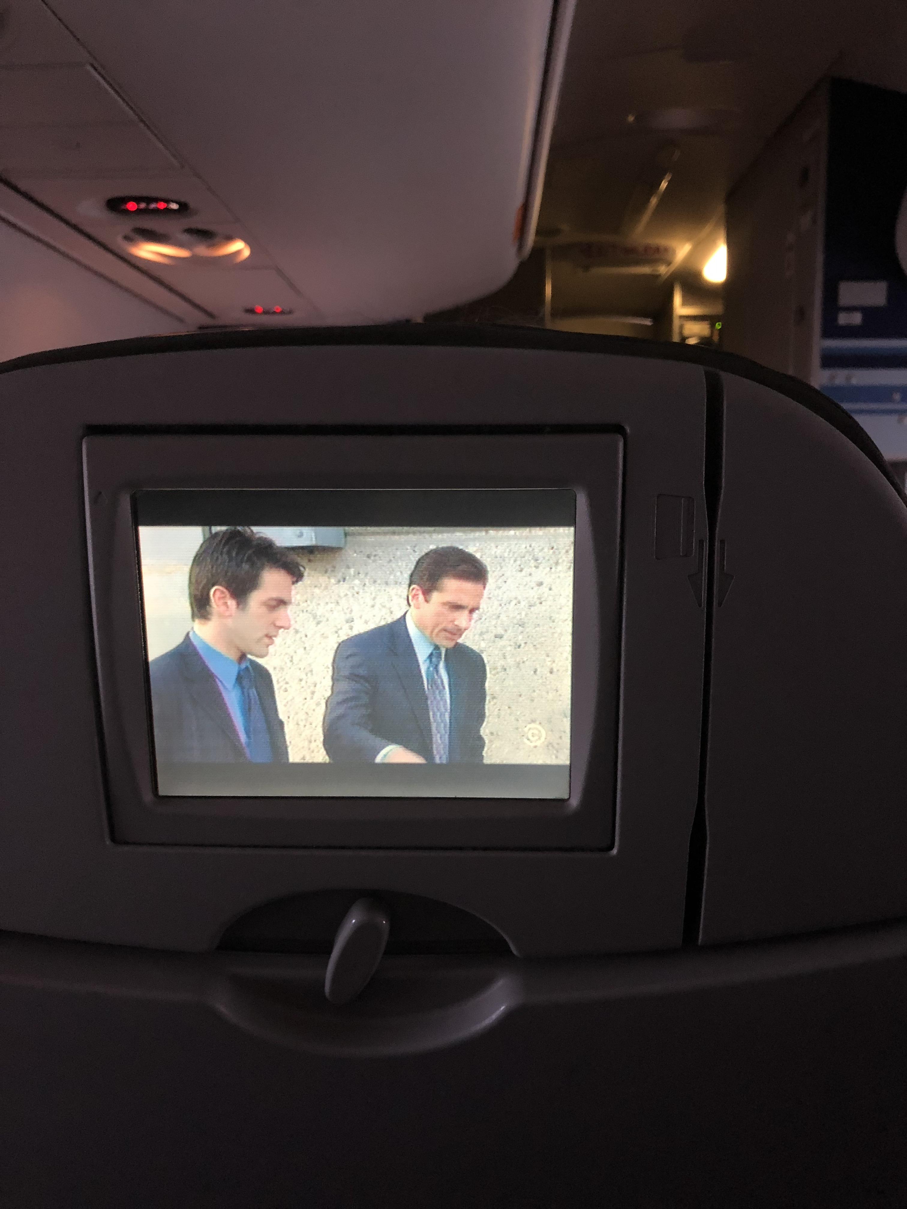 The best way to fly. r/DunderMifflin