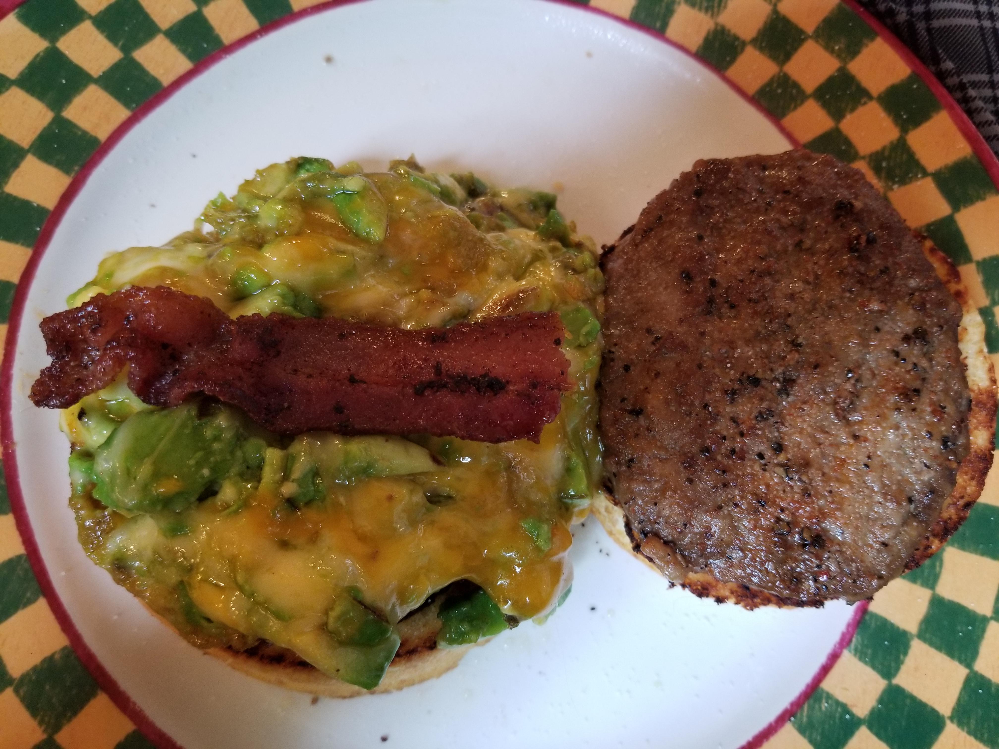 Smart bun (zero carbs) avocado, bacon cheeseburger! r/Ketomealseatingnow