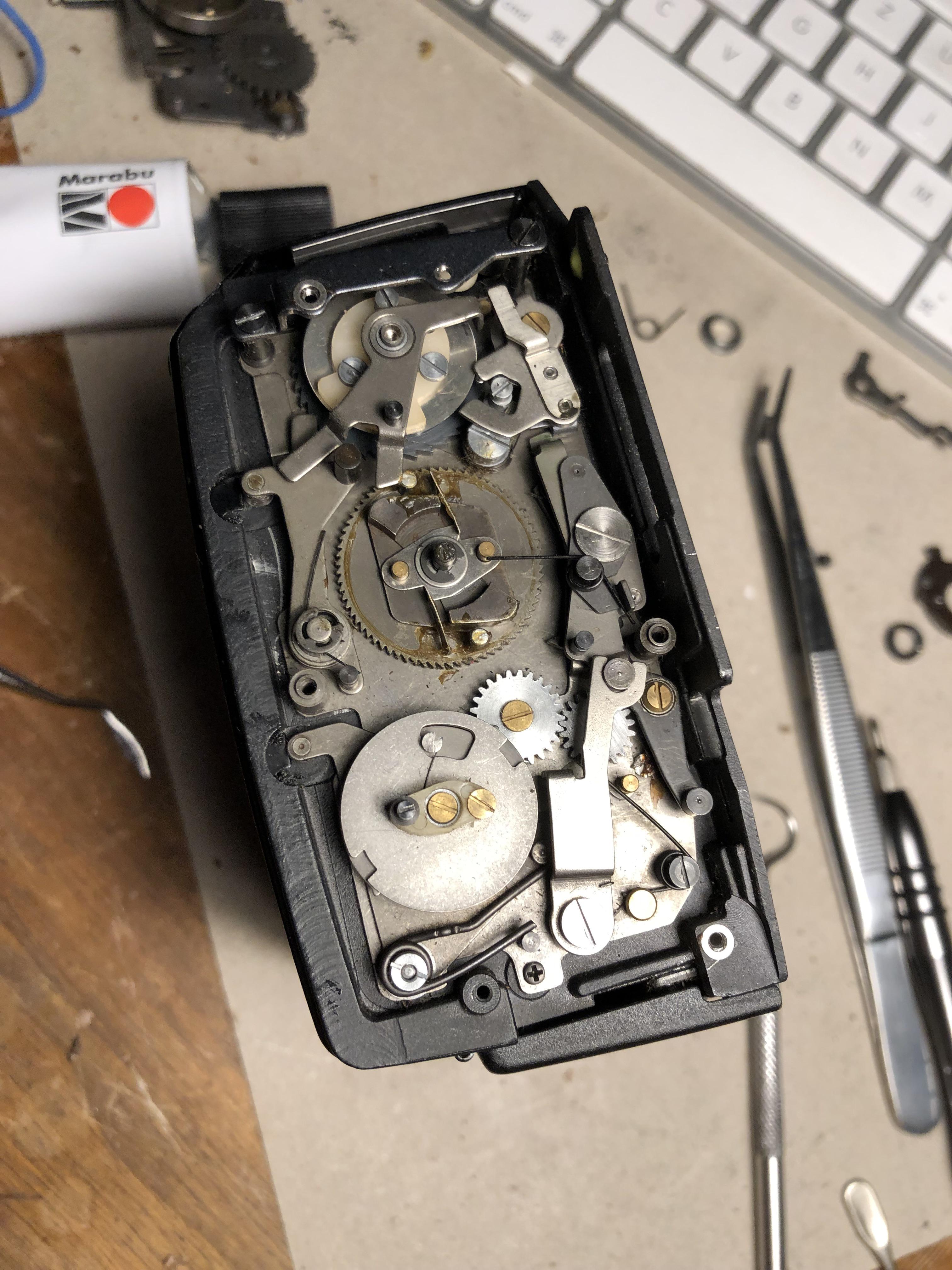 Canon AF35M II Autofocus malfunction/ not focusing on objects more