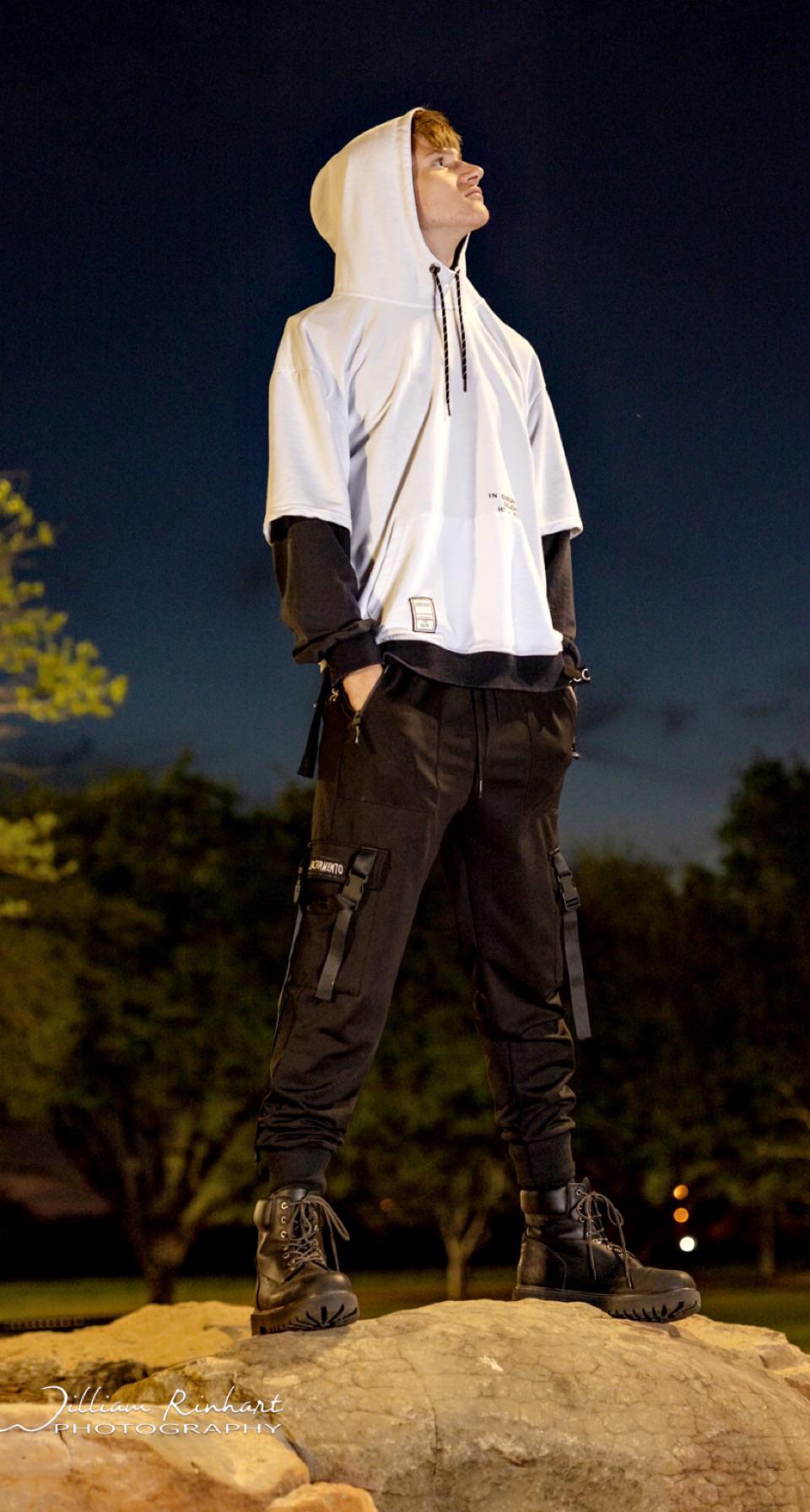 Anyone know any trustworthy brands? r/TechWear