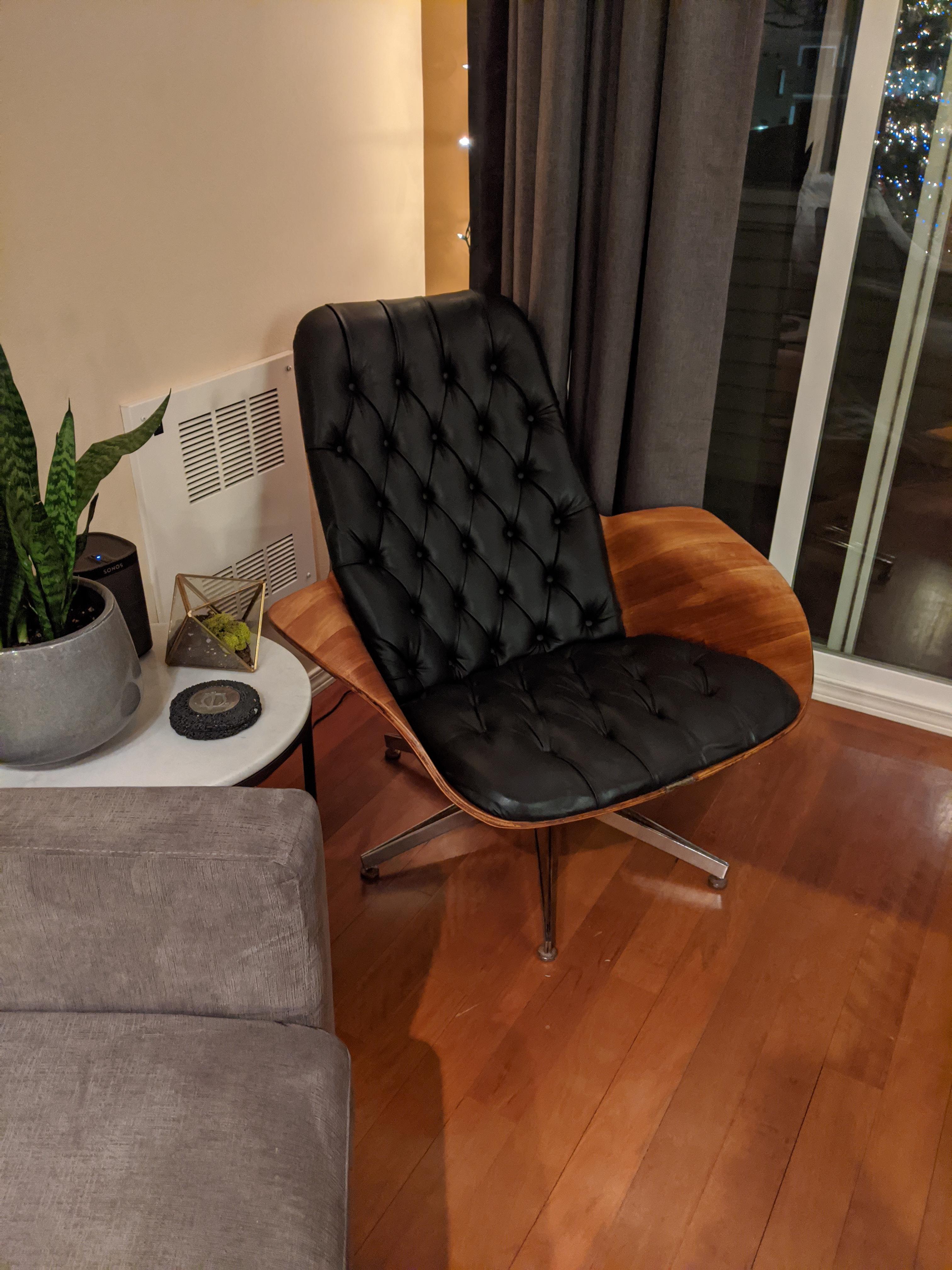 Restored a Plycraft Mr. Chair (Full gallery in comments) Mid_Century