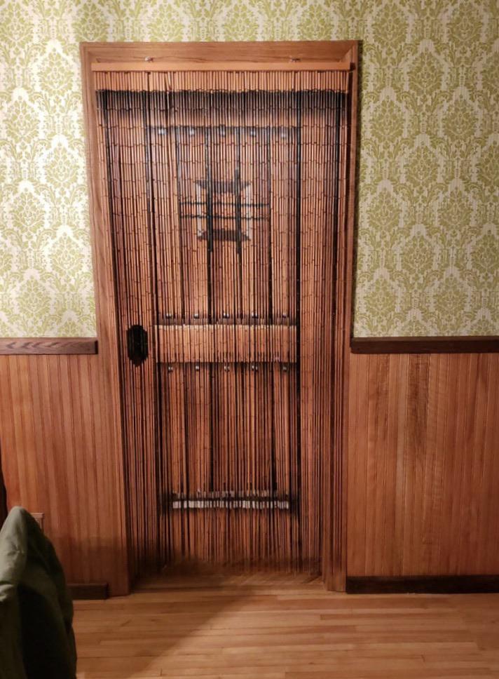 Bead door that looks like a door r/DesignPorn