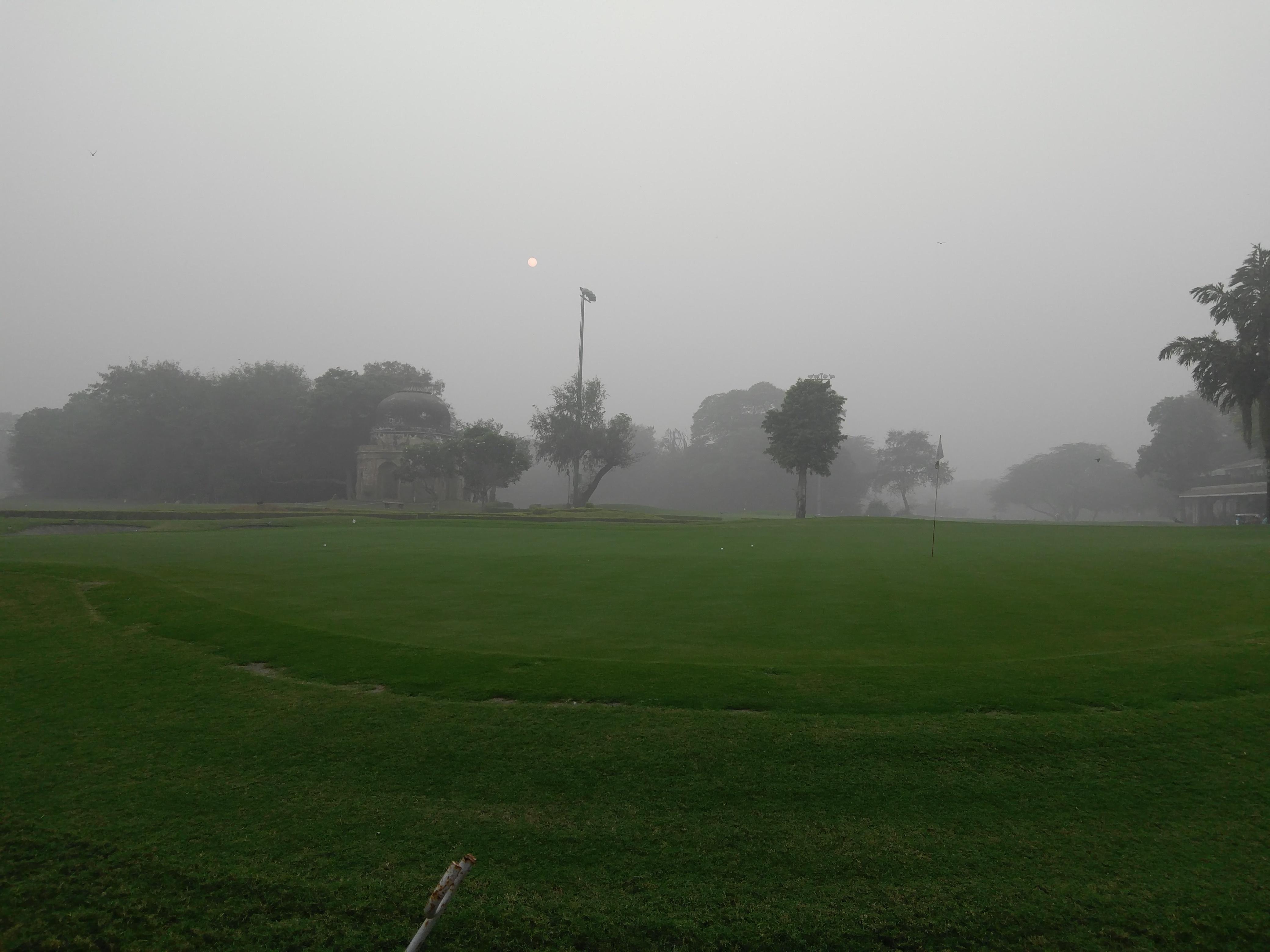 Just landed at the delhi golf course. r/bakchodi