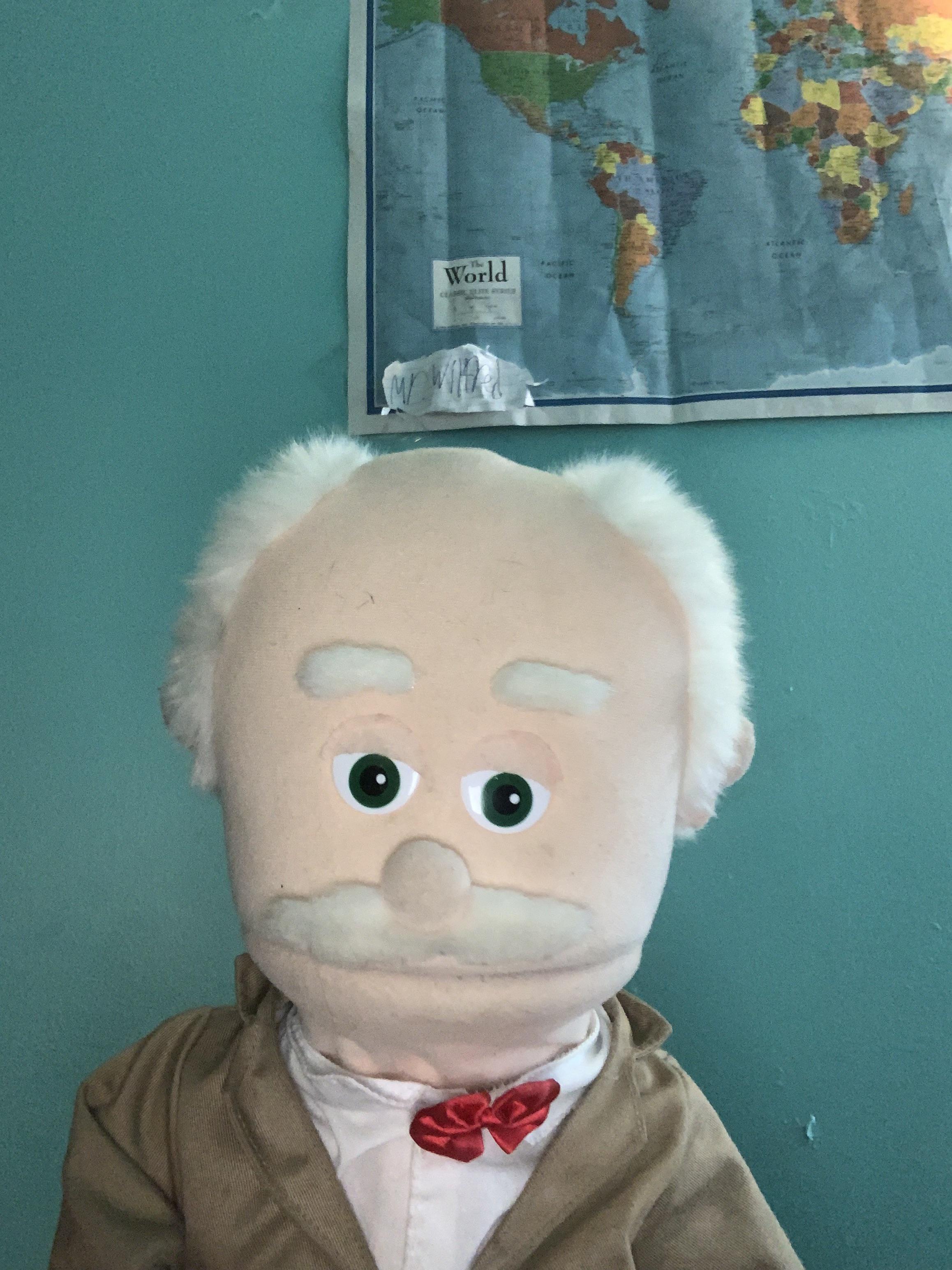 I just got my silly puppets grandpa puppet r/puppets