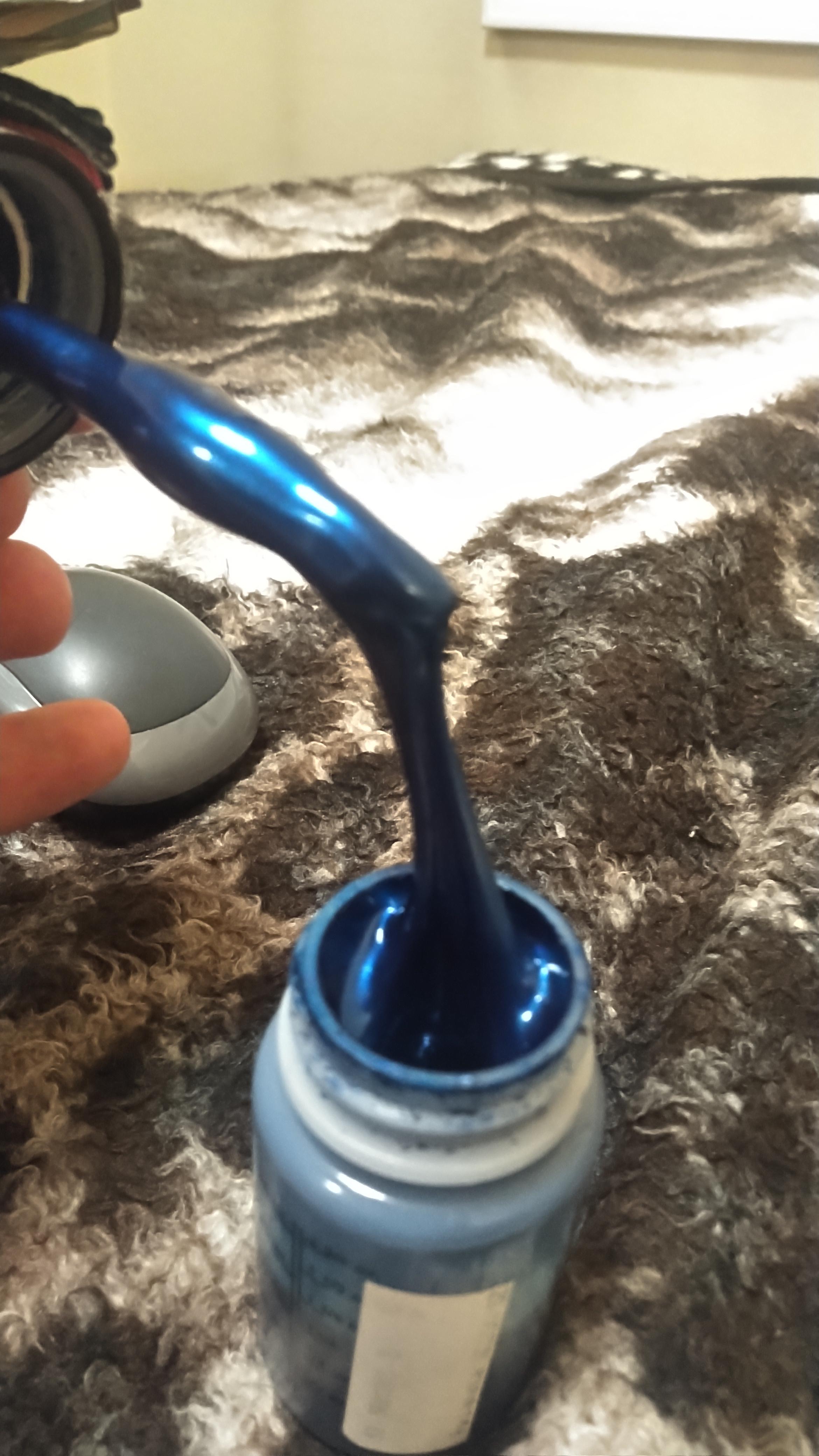 Expired paint? (Further info in comments) r/MechanicAdvice