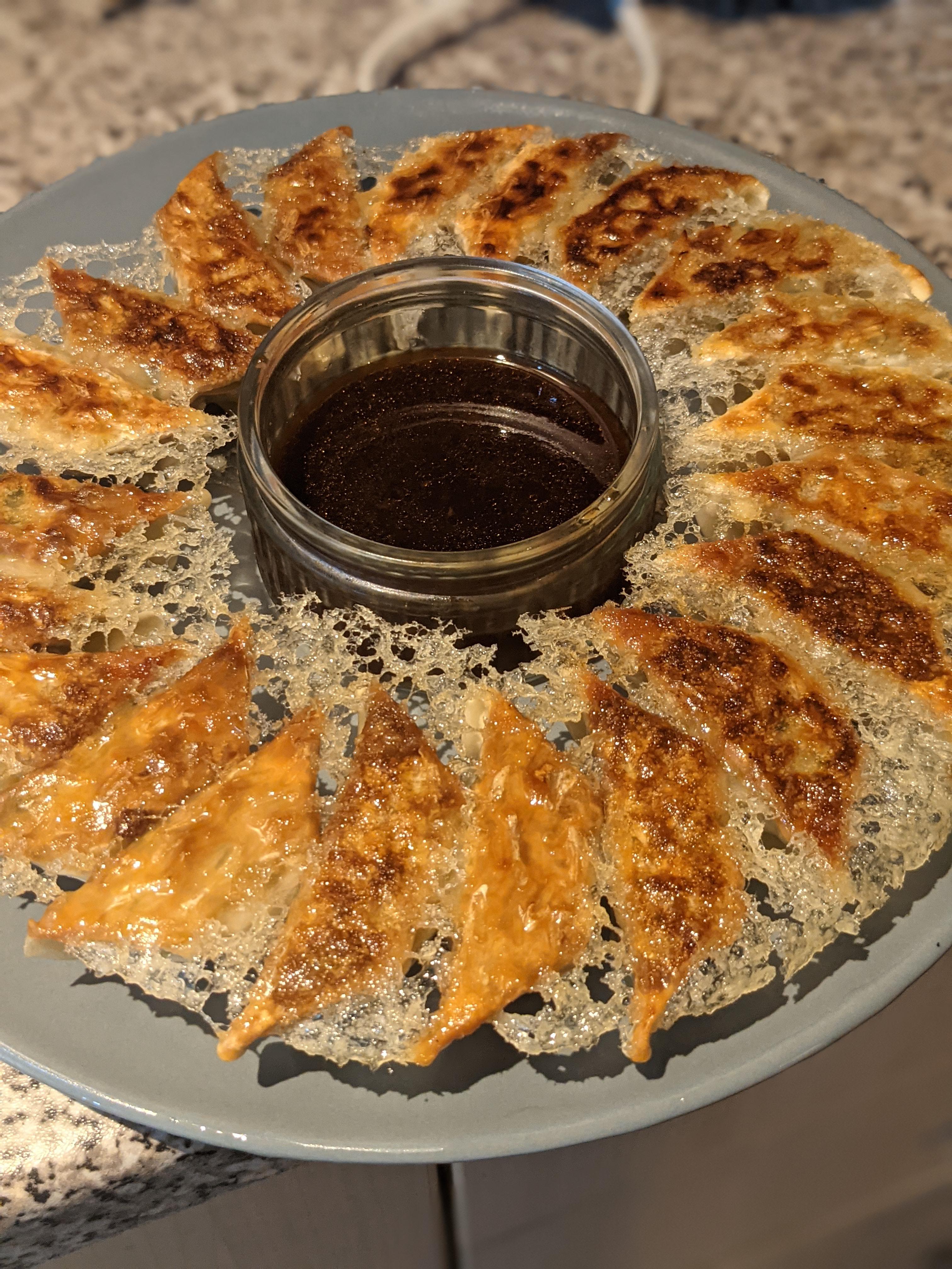 First go at the crispy dumpling lace. Love how my sauce fits right in