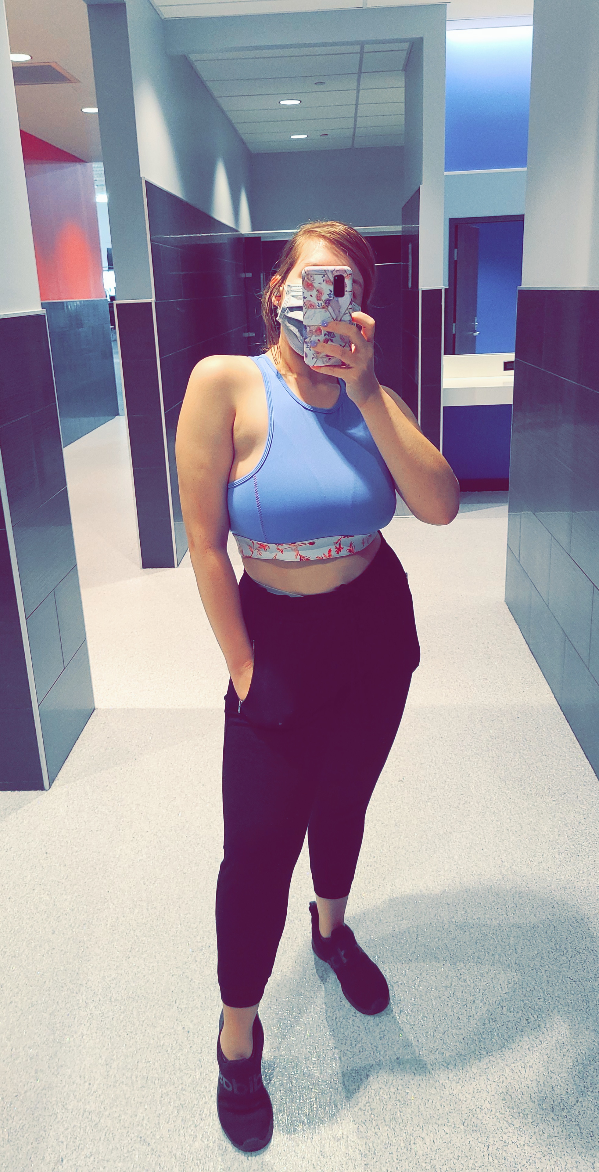 Nude nurses are the best nurses lmao (my onlyfans is free babyyy) : OnlyFans101