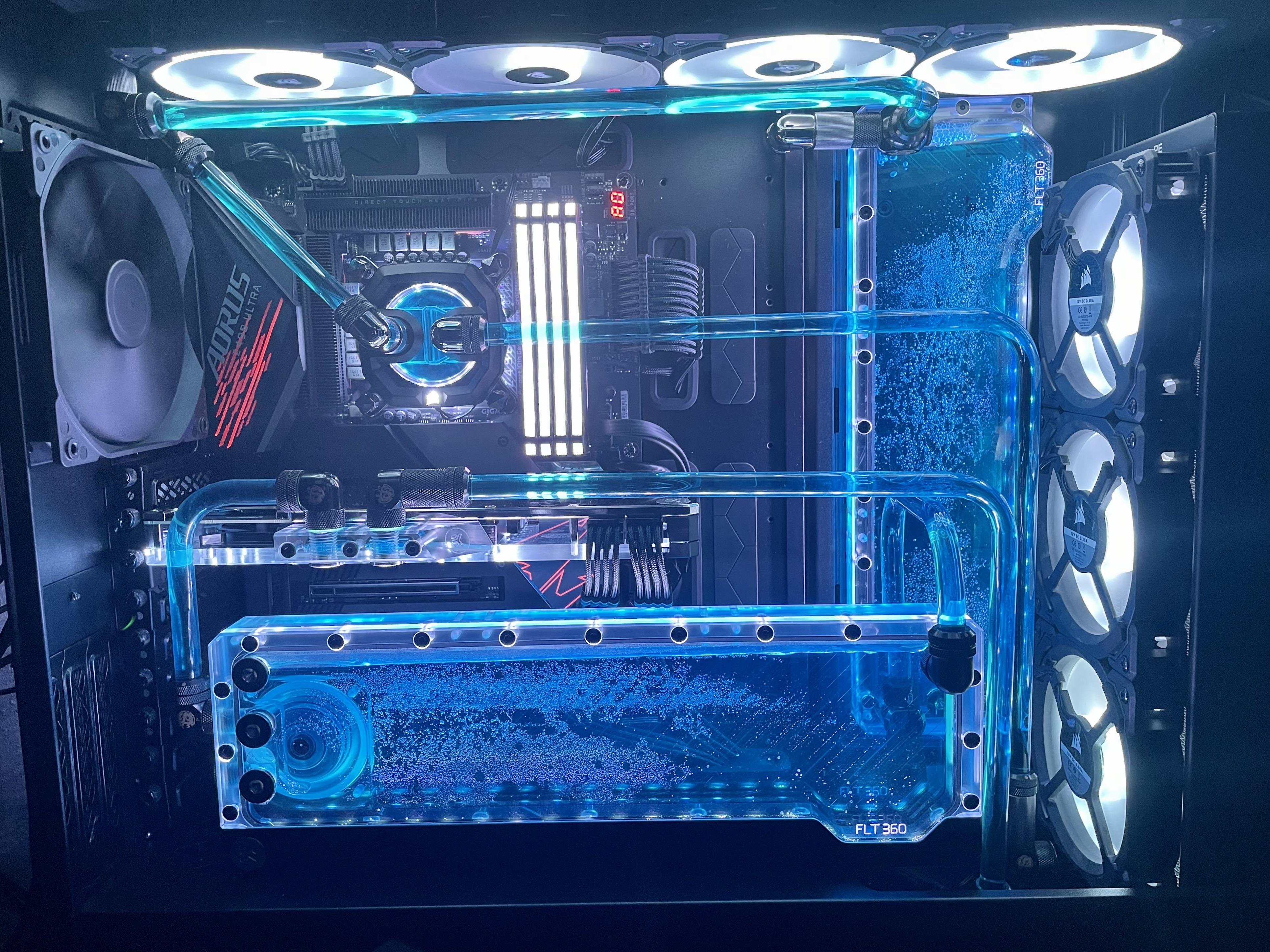 RTX 3080 + 10900k in the new Fractal Meshify 2 XL case ft. dead LED fan