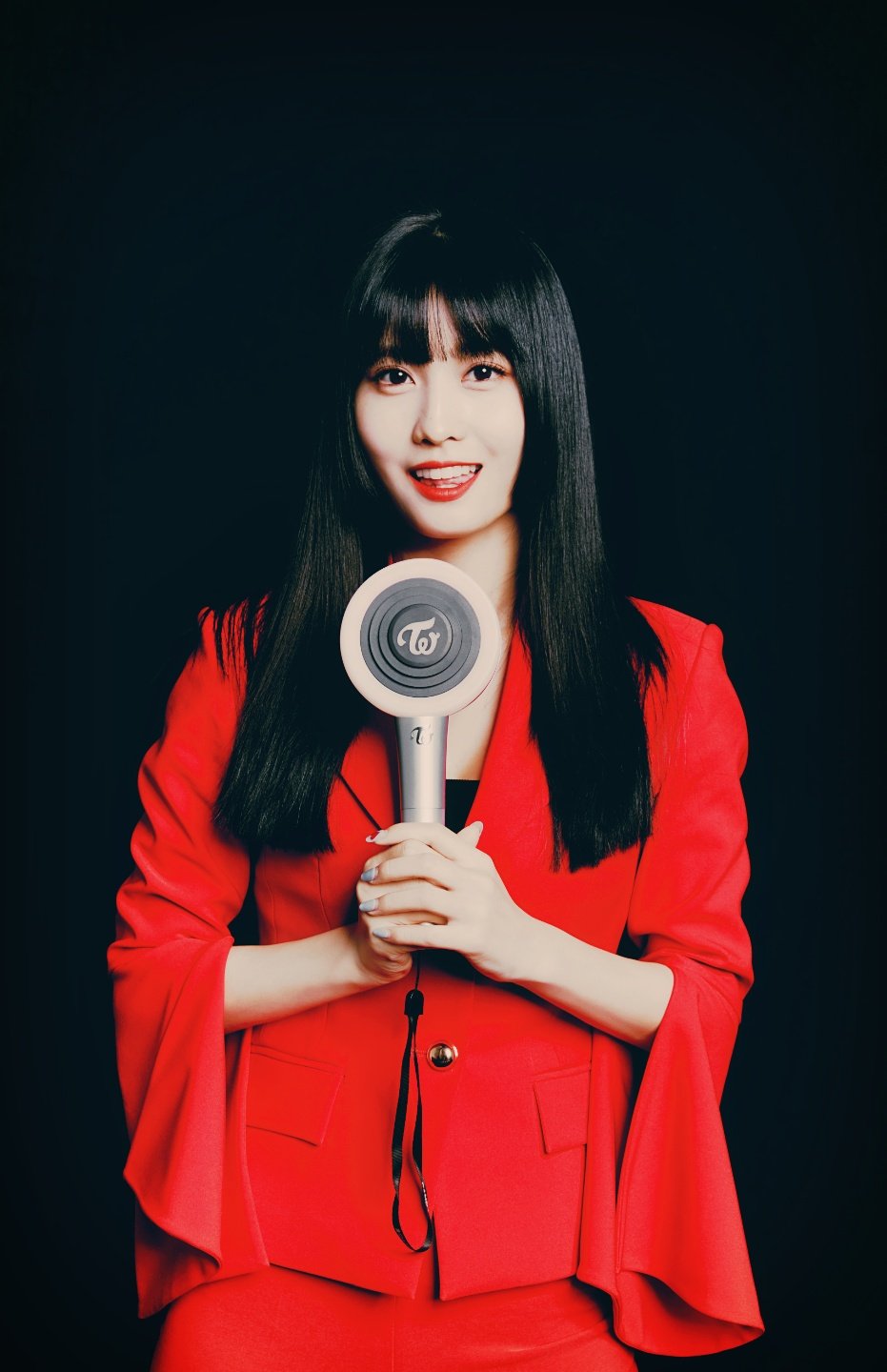 TWICE Candy Bong Z (Momo Teaser) r/kpop