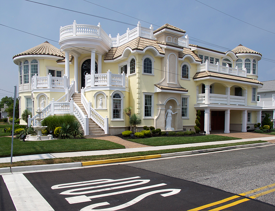 'Slightly' Overdesigned House, Wildwood, NJ, can this be McMansion? r