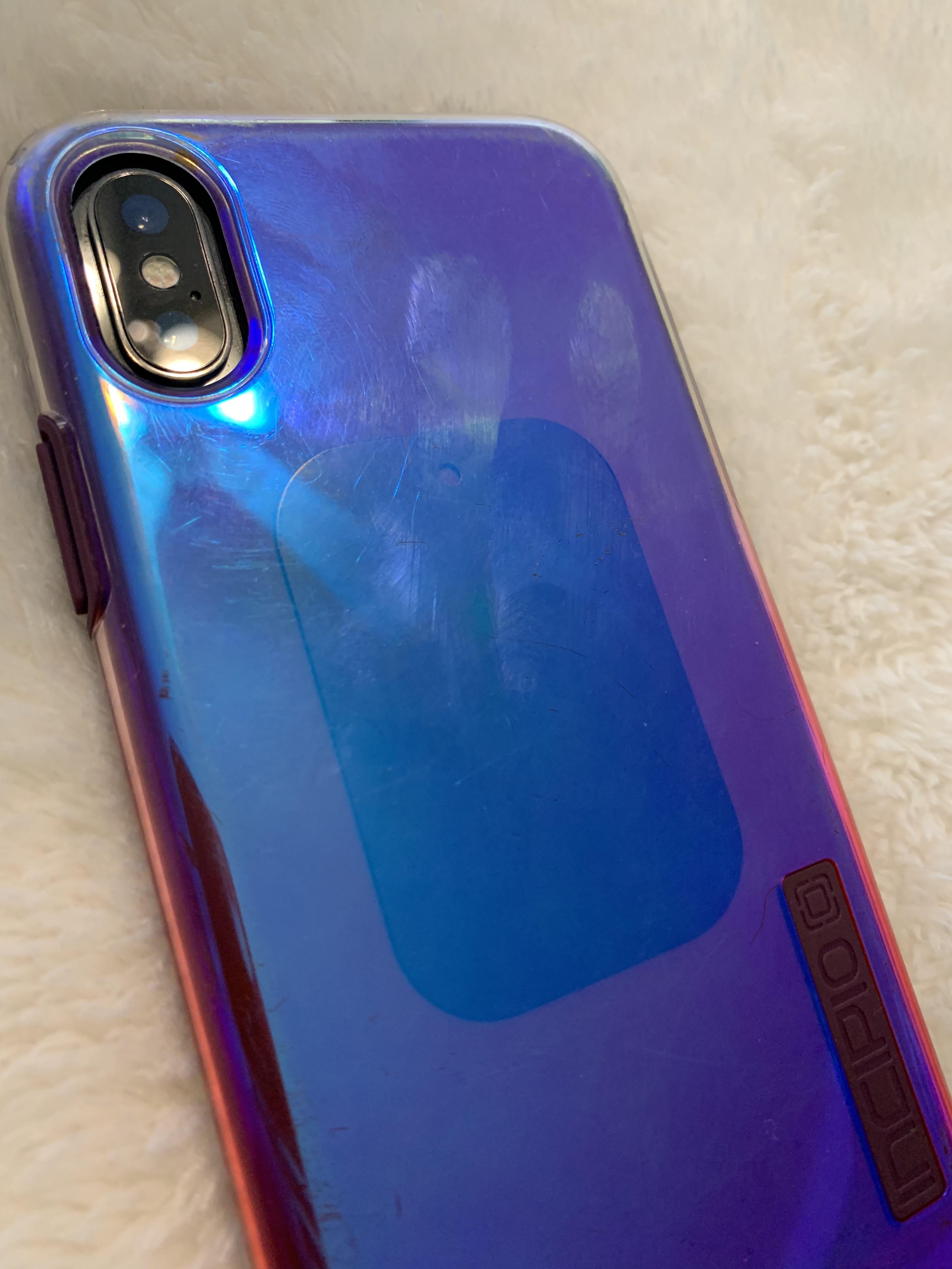 Will a metal plate for a car mount effect or cause issue with