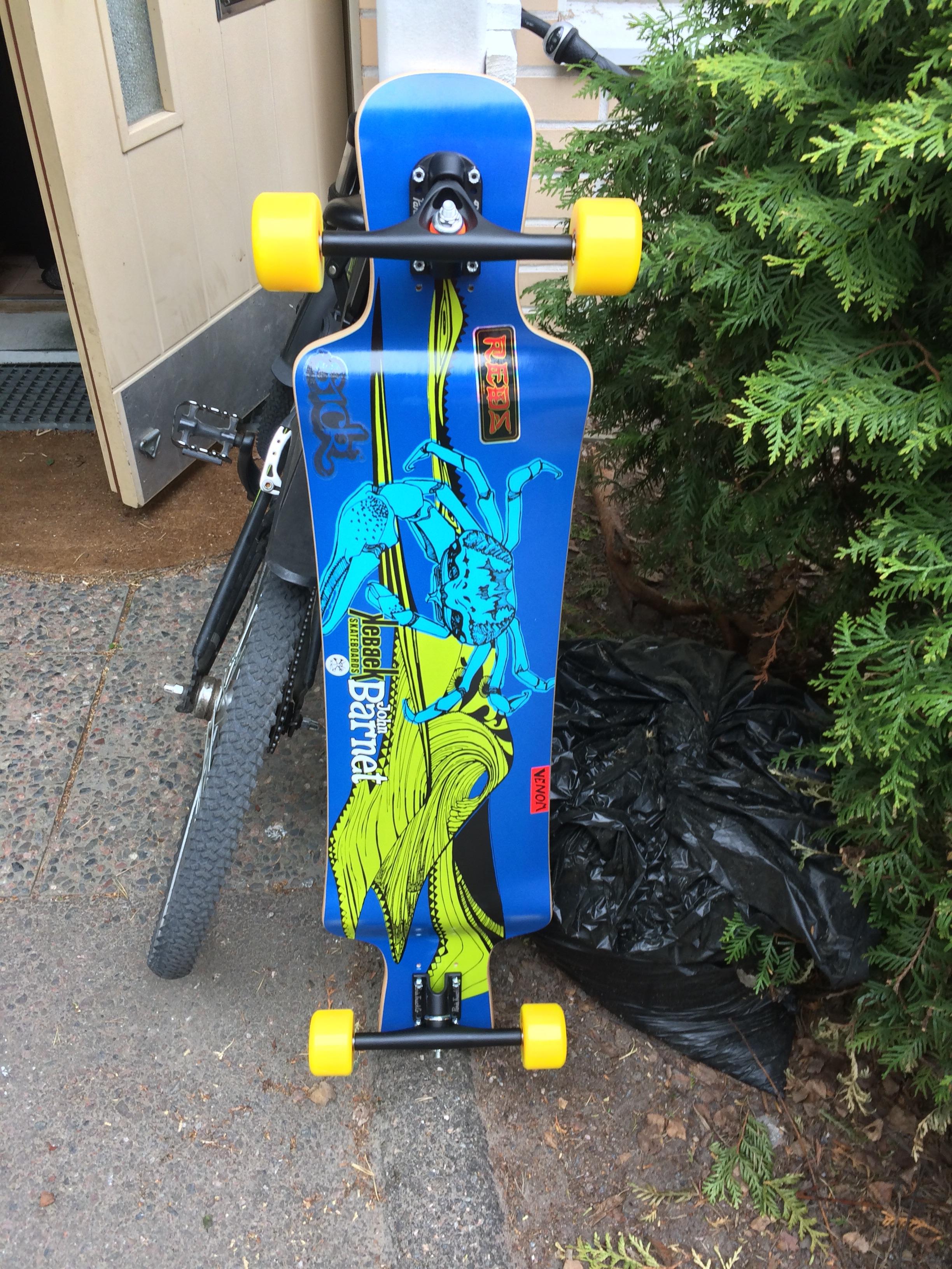 Finally got my first longboard today! r/longboarding