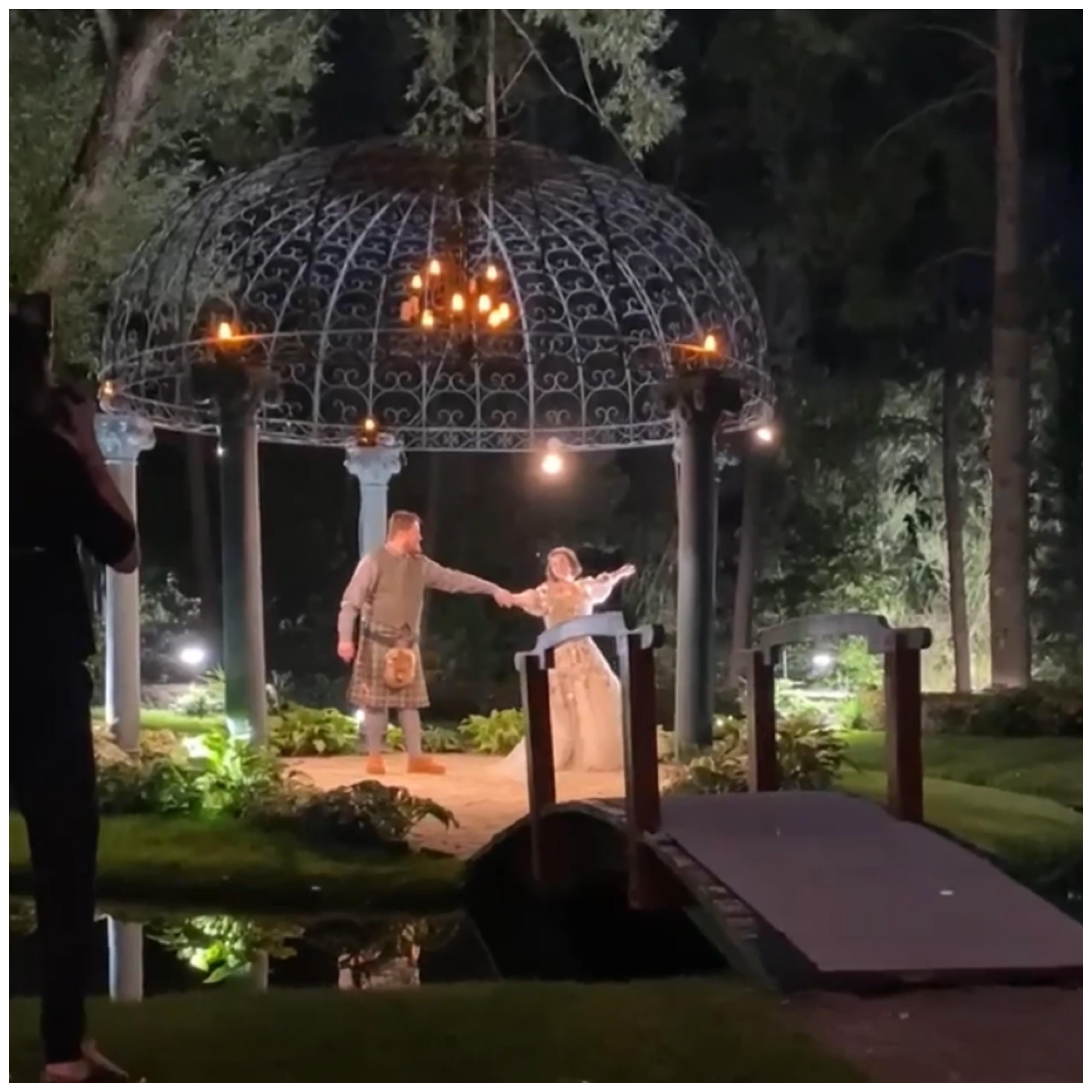 The First Dance at our Colorado Wedding was to Eric Cartman singing Sail Away”… r/southpark