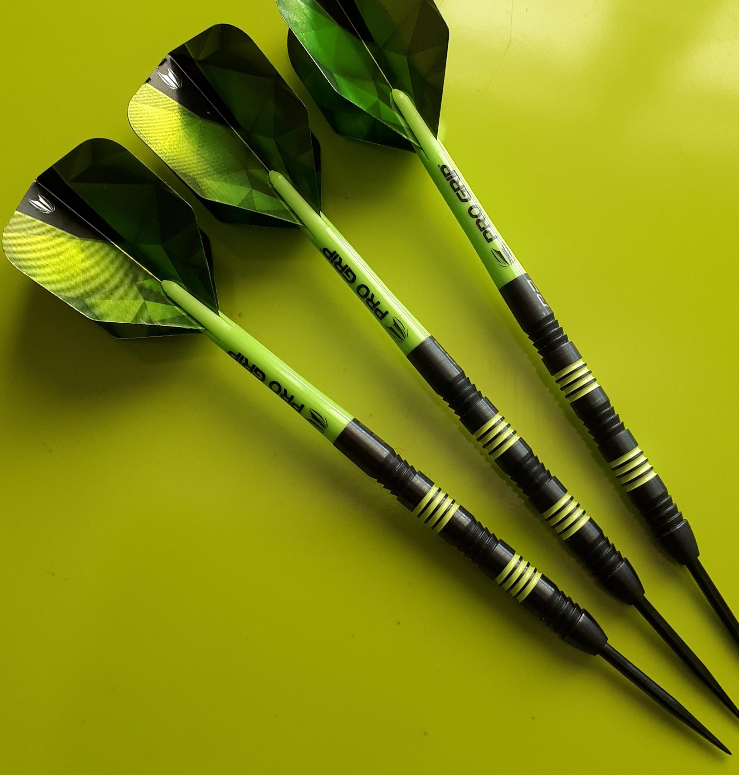 Ndd. Red Dragon Freestyle 22g. Target Pro grip stems and Target Shard