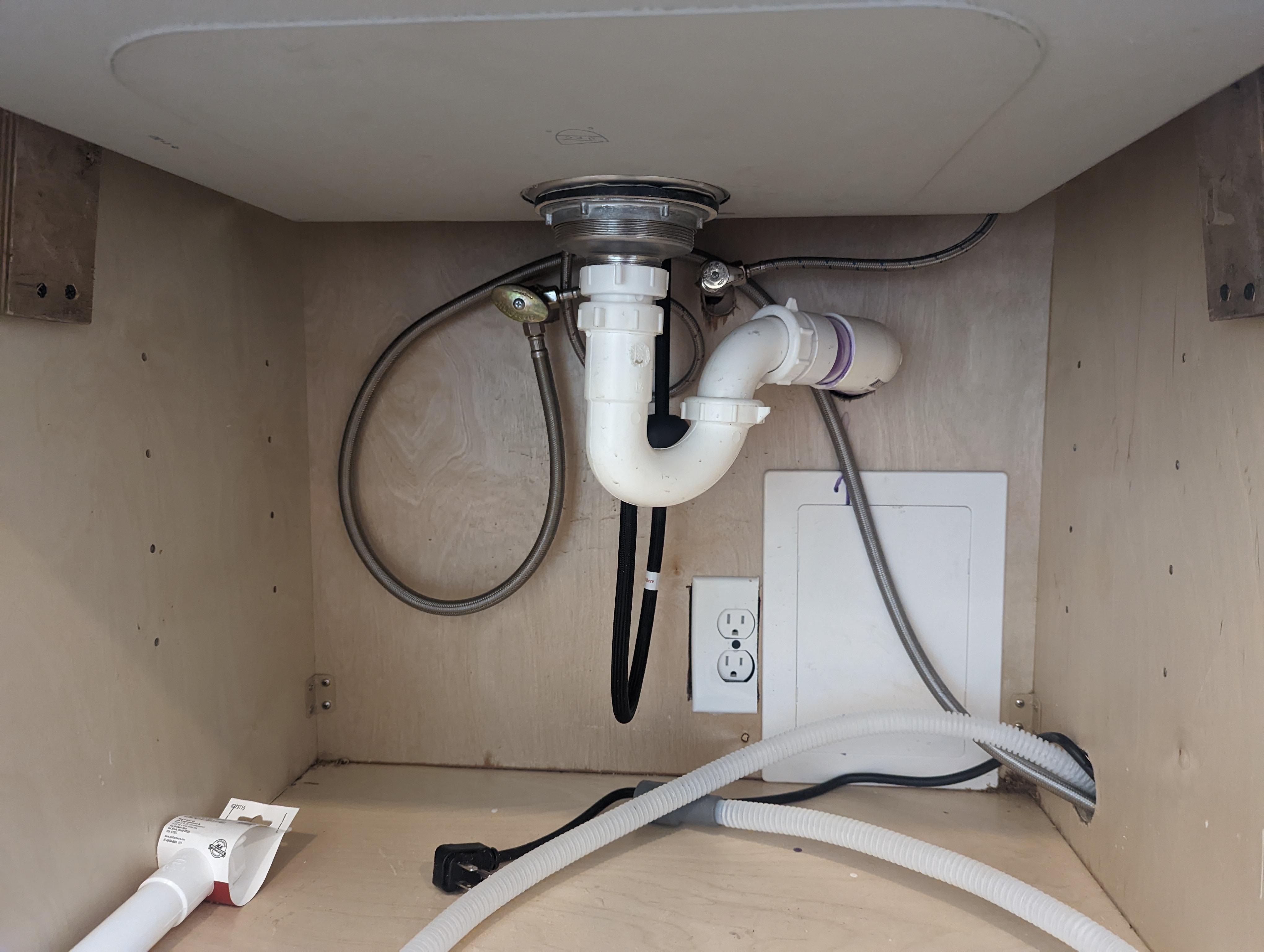 New, deeper sink. How do I connect the dishwasher? r/Plumbing