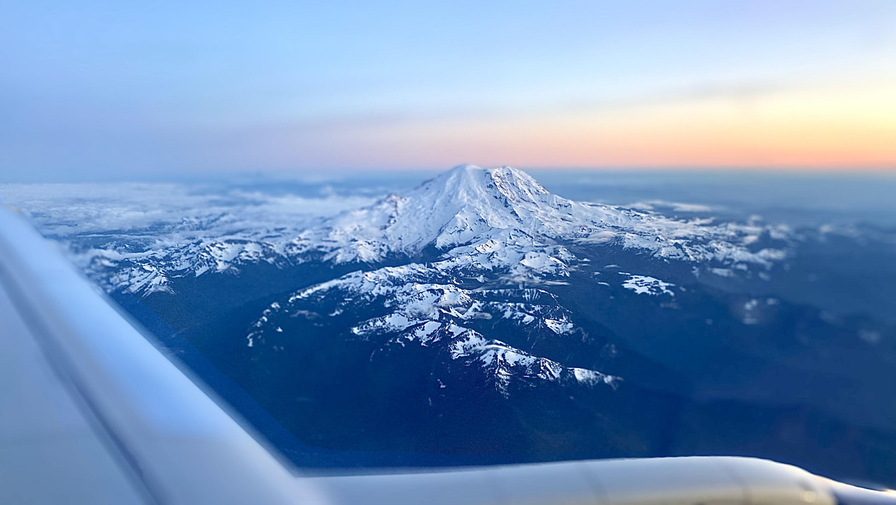 Who knew a flight from Denver to Seattle gave you such a good view of