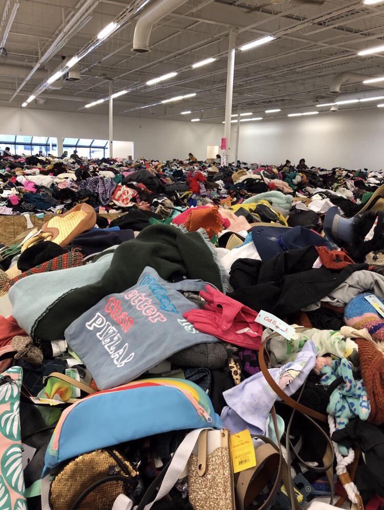 just found this warehouse near me. 2 per item😍 r/Depop