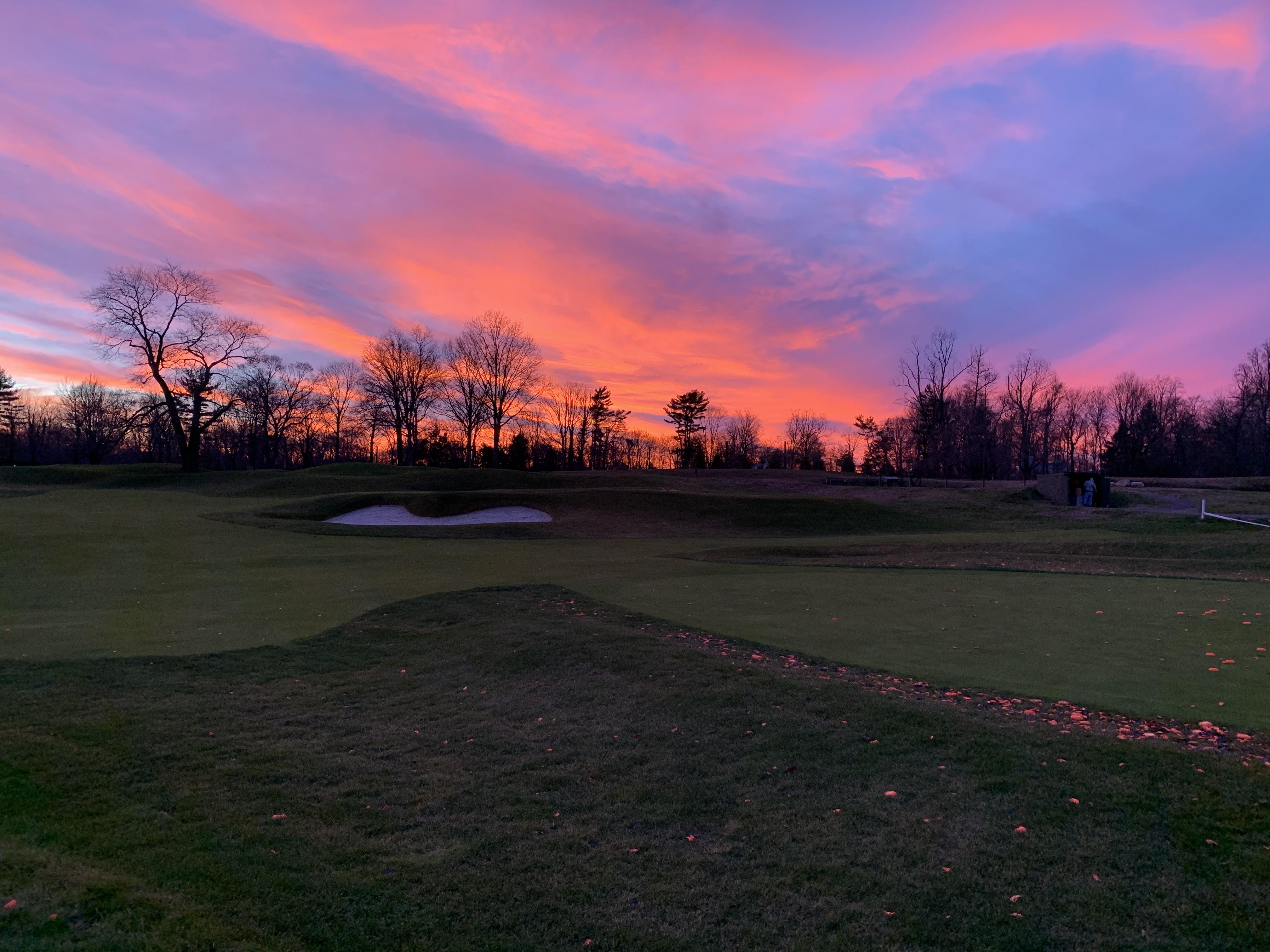Darien, CT 12/13/2020 Sunset. A nice one! r/Connecticut