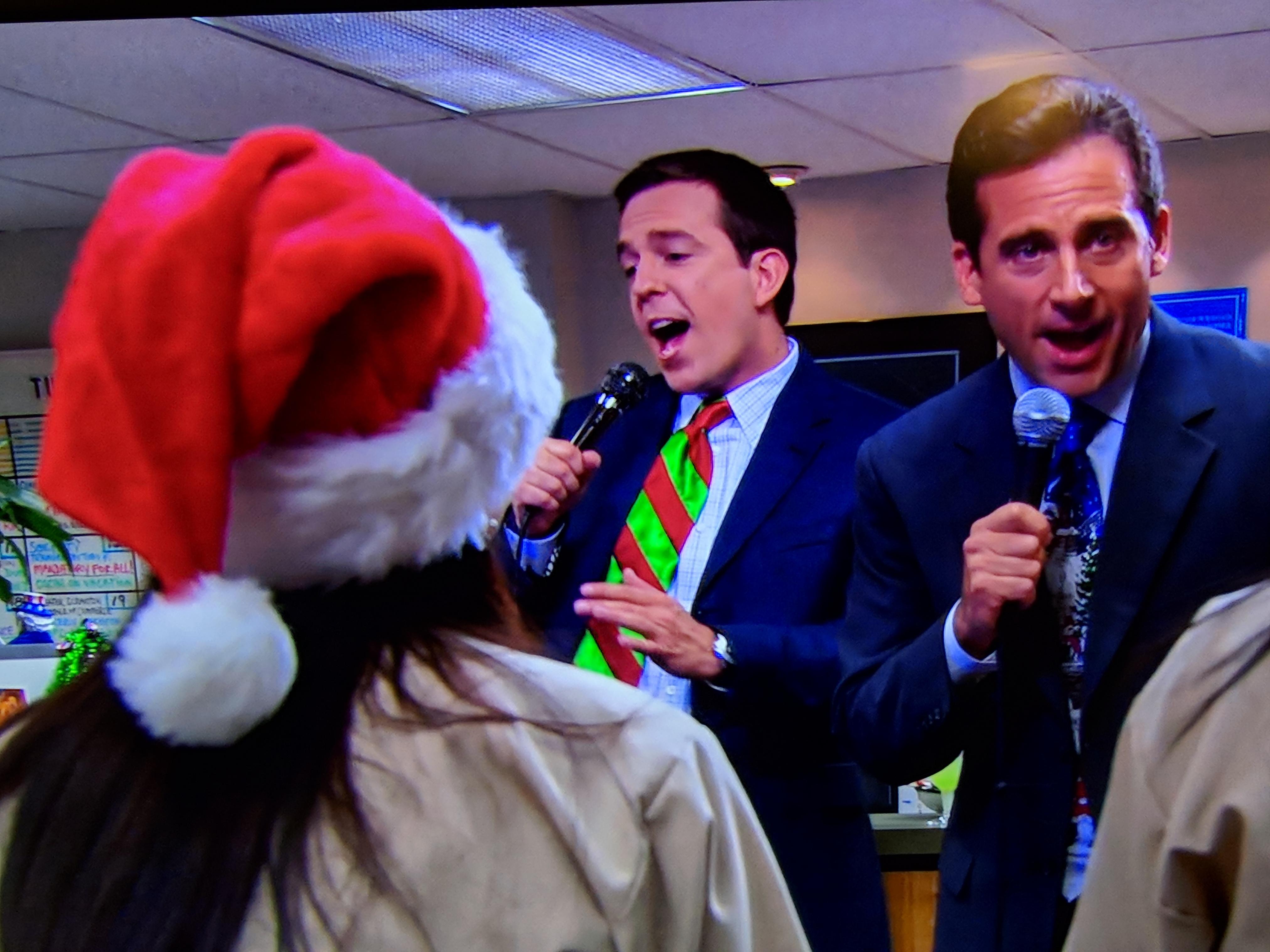 S3 E10 "A Benihana Christmas" At 3310 mark while Michael & Andy are