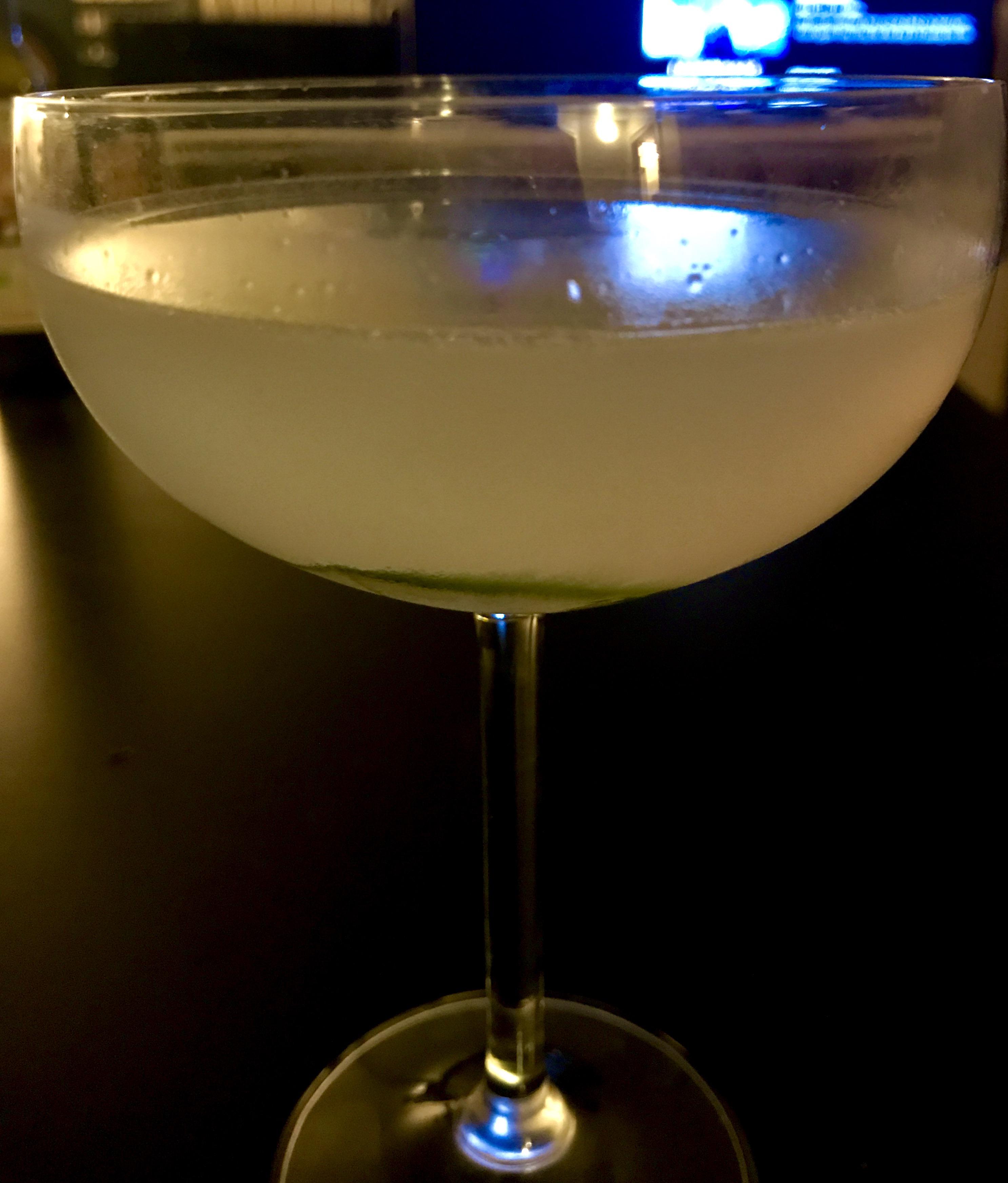 Gin Gimlet r/cocktails