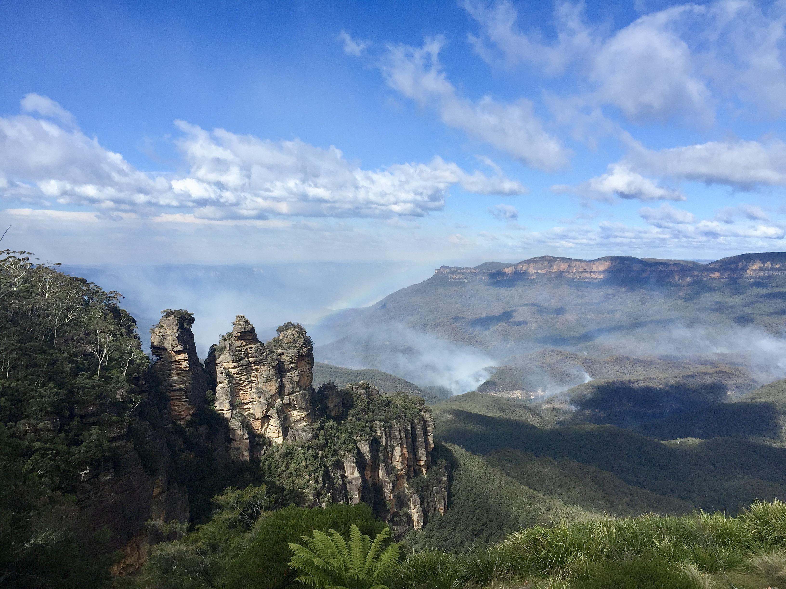Three sisters plus rainbow, Blue Mountains, NSW, Australia [OC