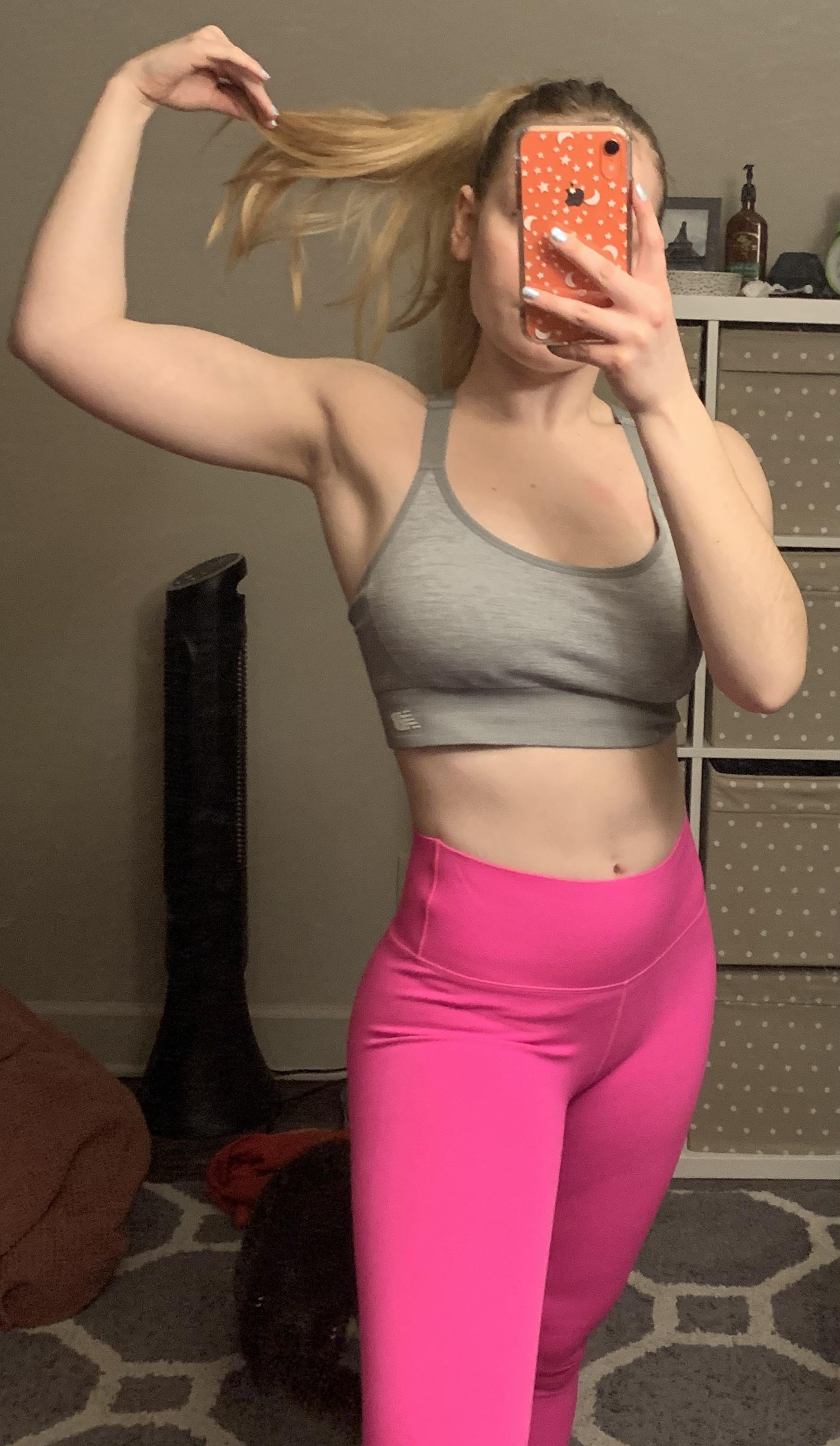 Post workout mirror selfie r/workoutgirls
