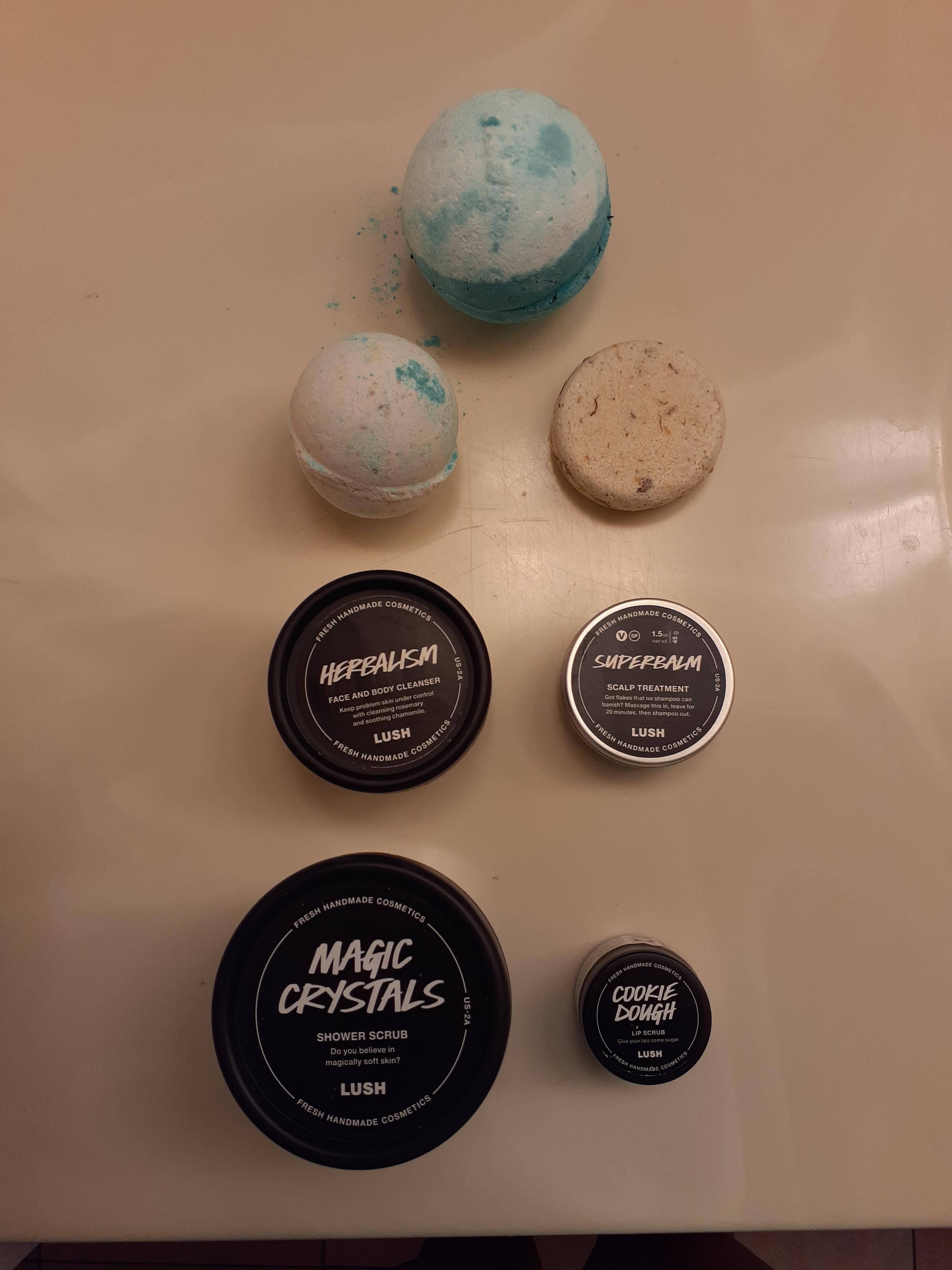 My psoriasisfriendly Lush haul!! Fingers crossed these do something for me because I'm at my