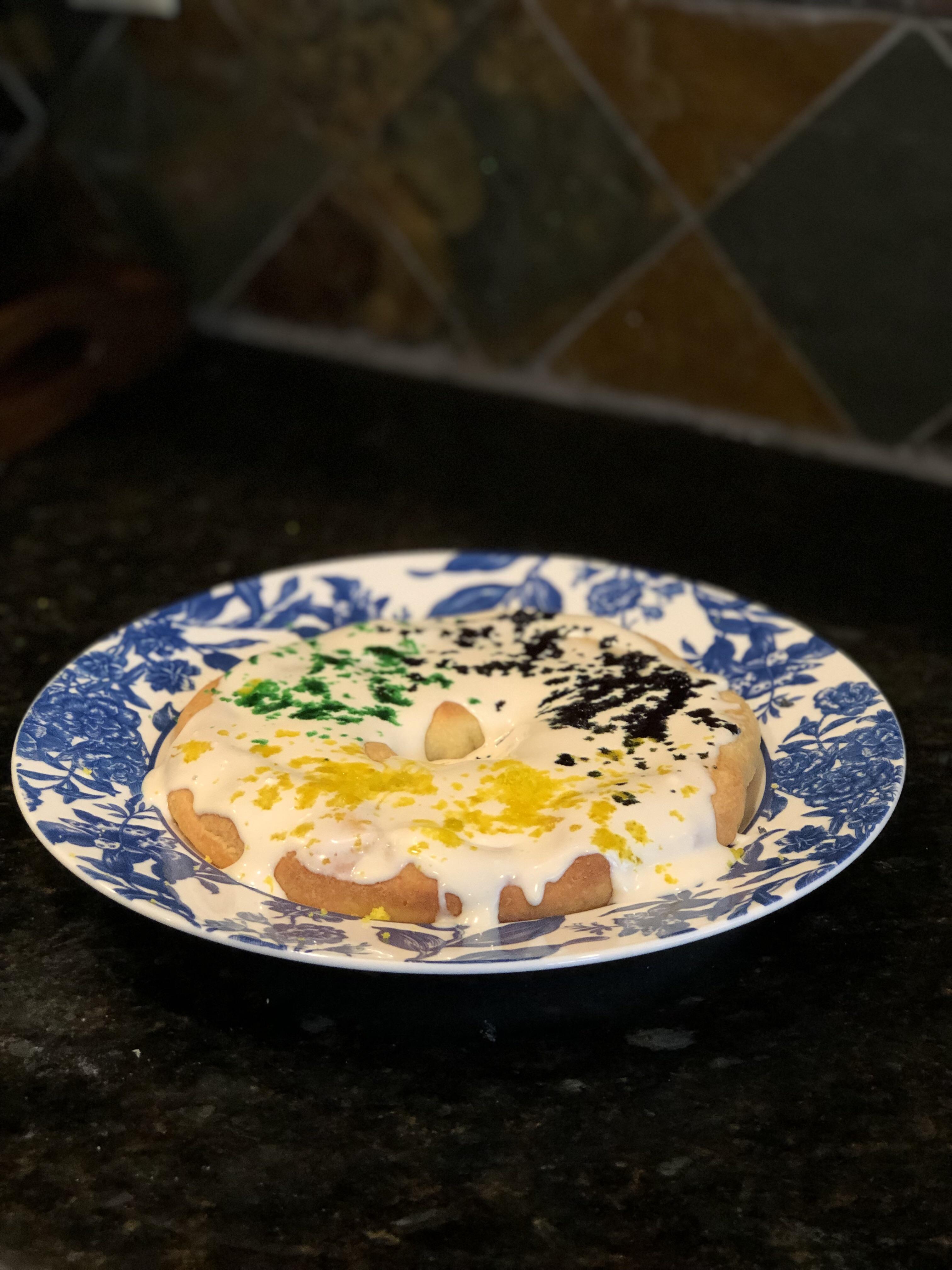 For any of you king cake fans out there, the keto cinnamon roll recipe