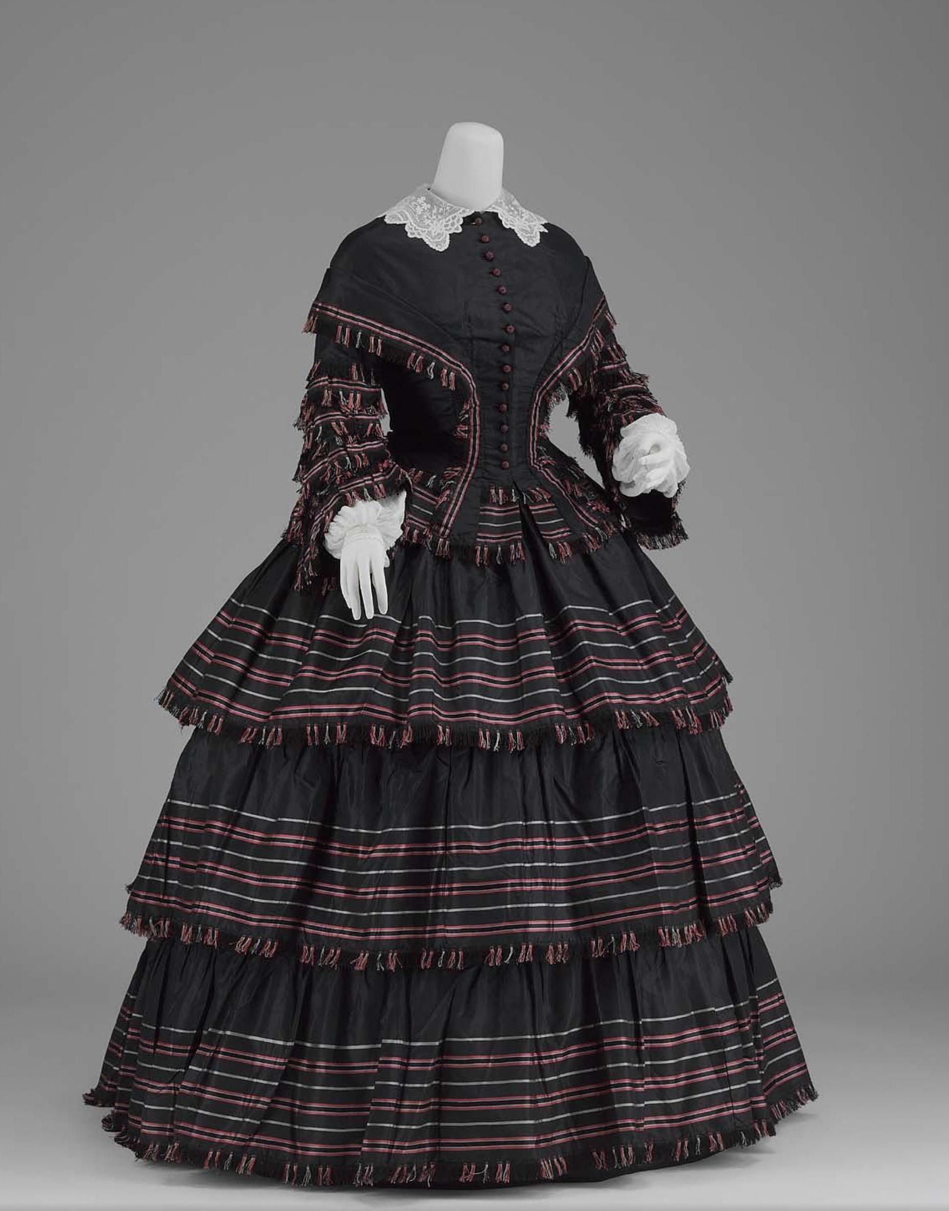 American woman's day dress, ca. 1855. Silk plain weave (taffeta) with