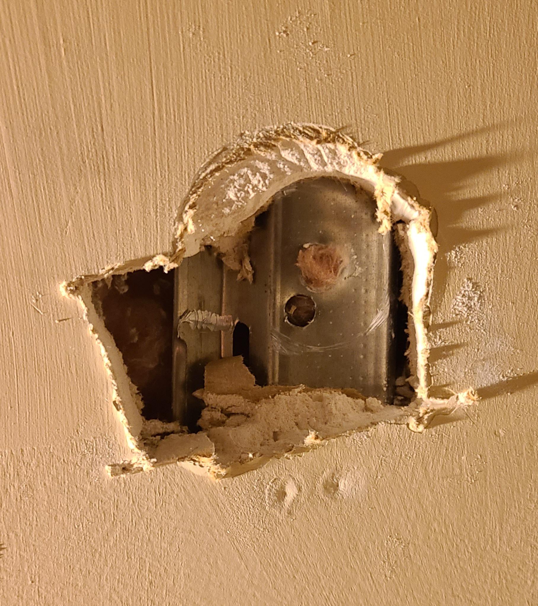 [howto] Wanted to hang something from the ceiling in my garage and