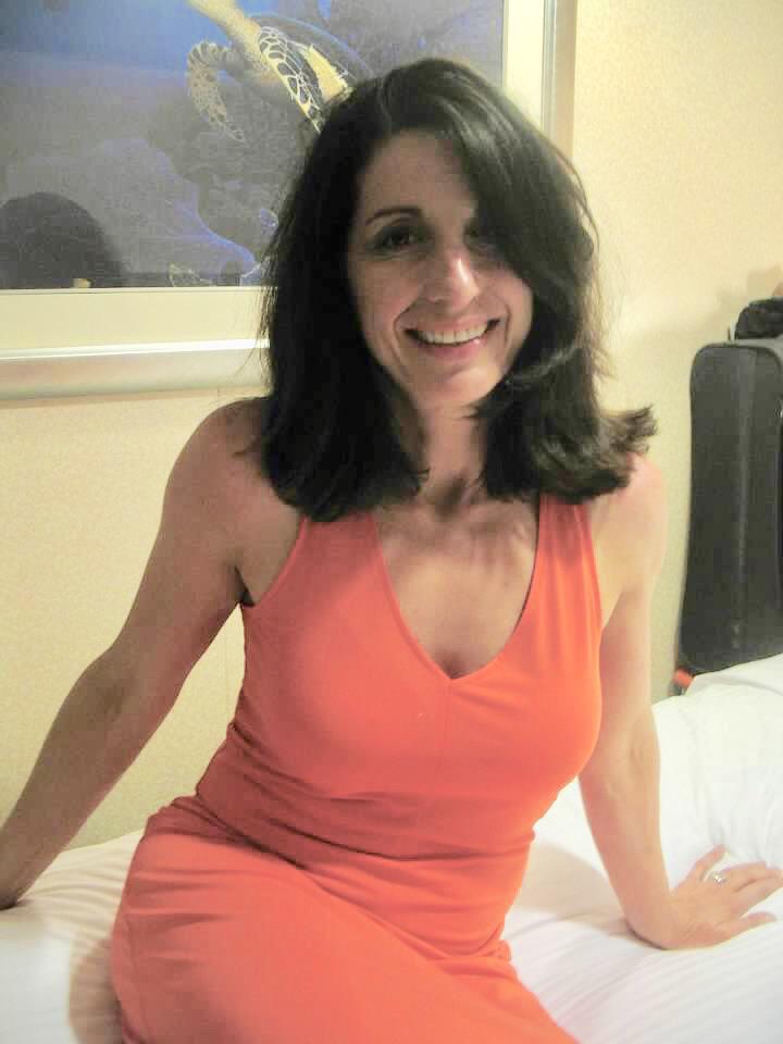 Milf over 50 !!!!!!! : largemilkers