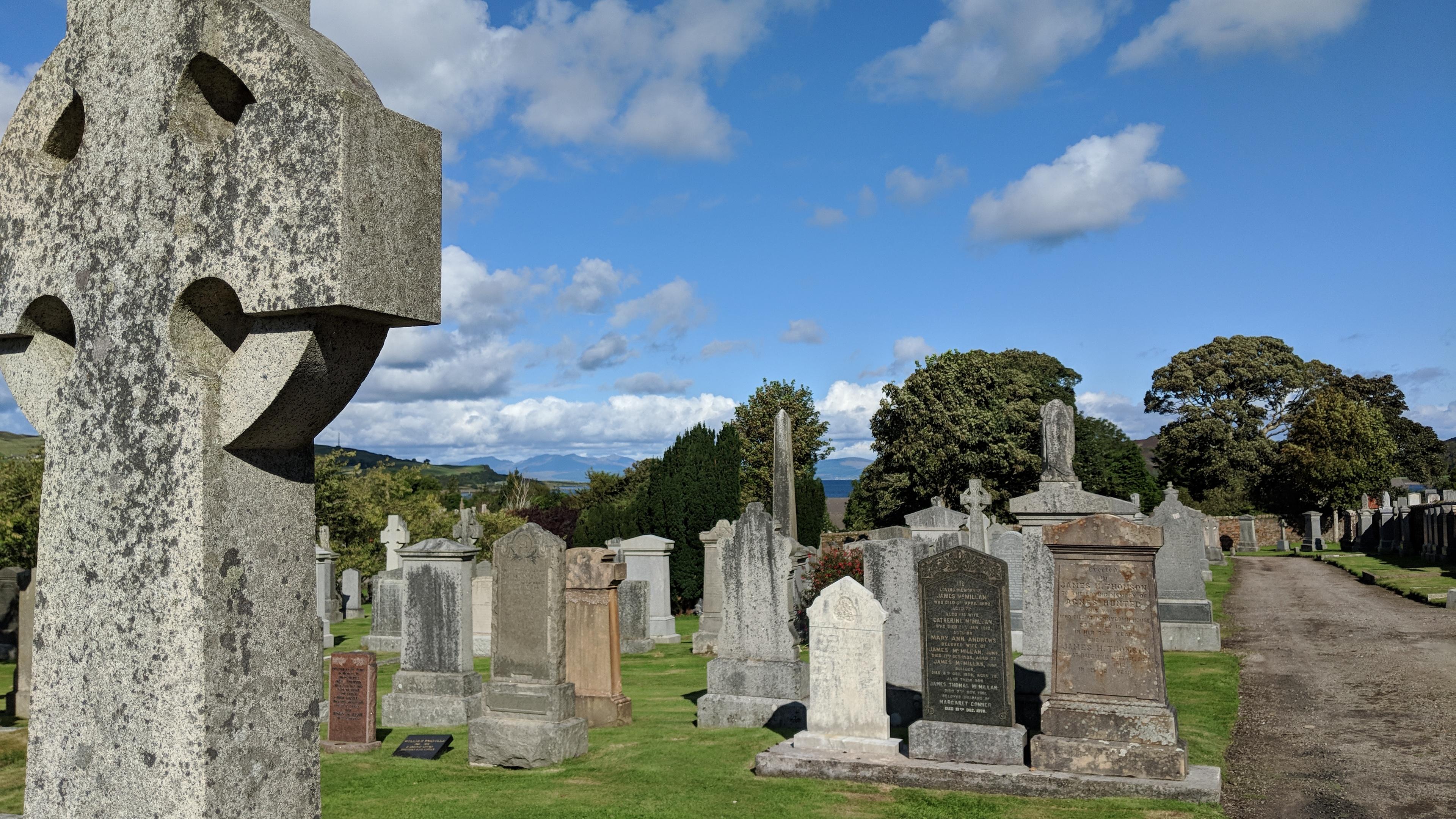 Kilkerran Cemetery, Campbeltown with Arran behind. r/Scotland