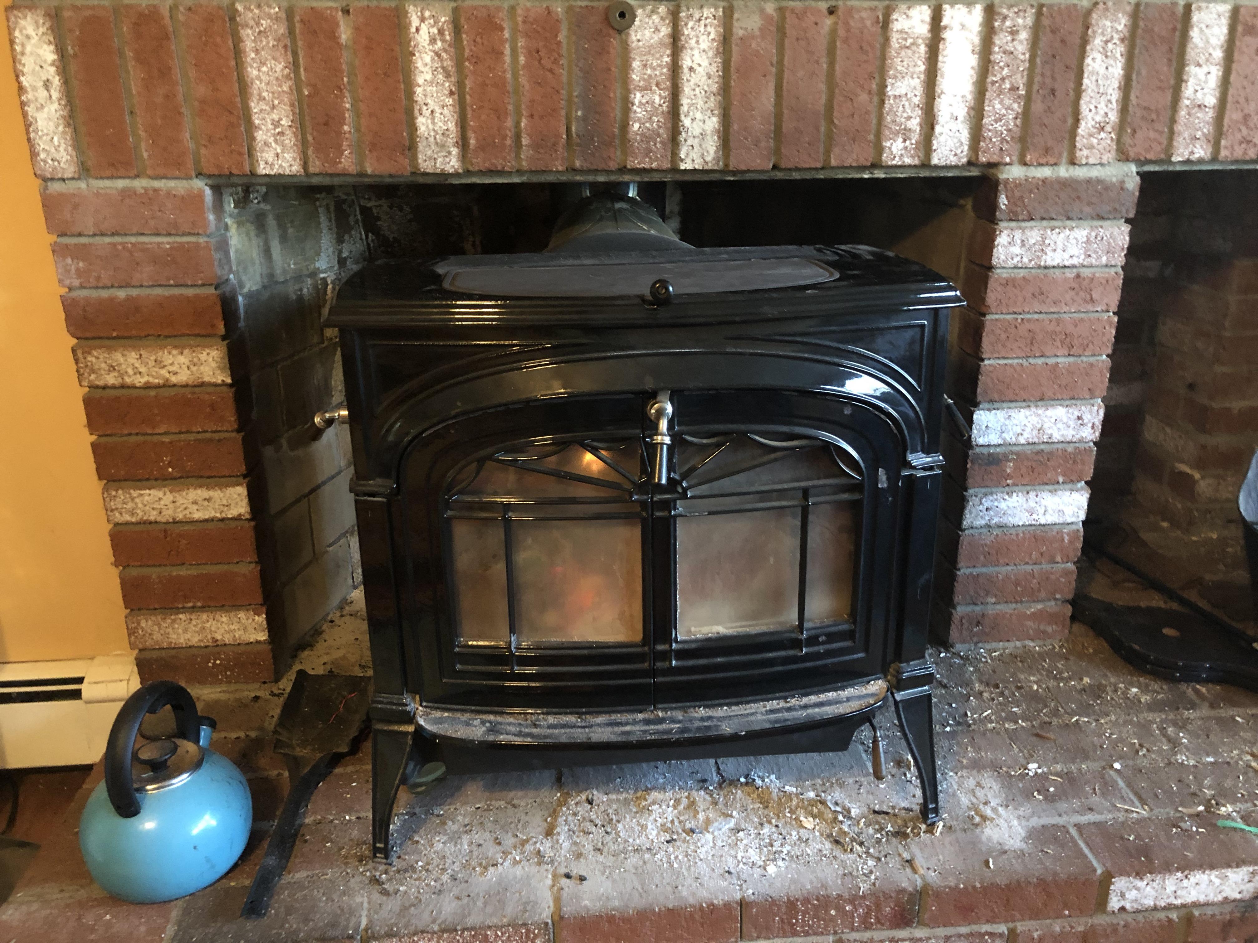 I must be missing something ! Why do I have to stand right in front of