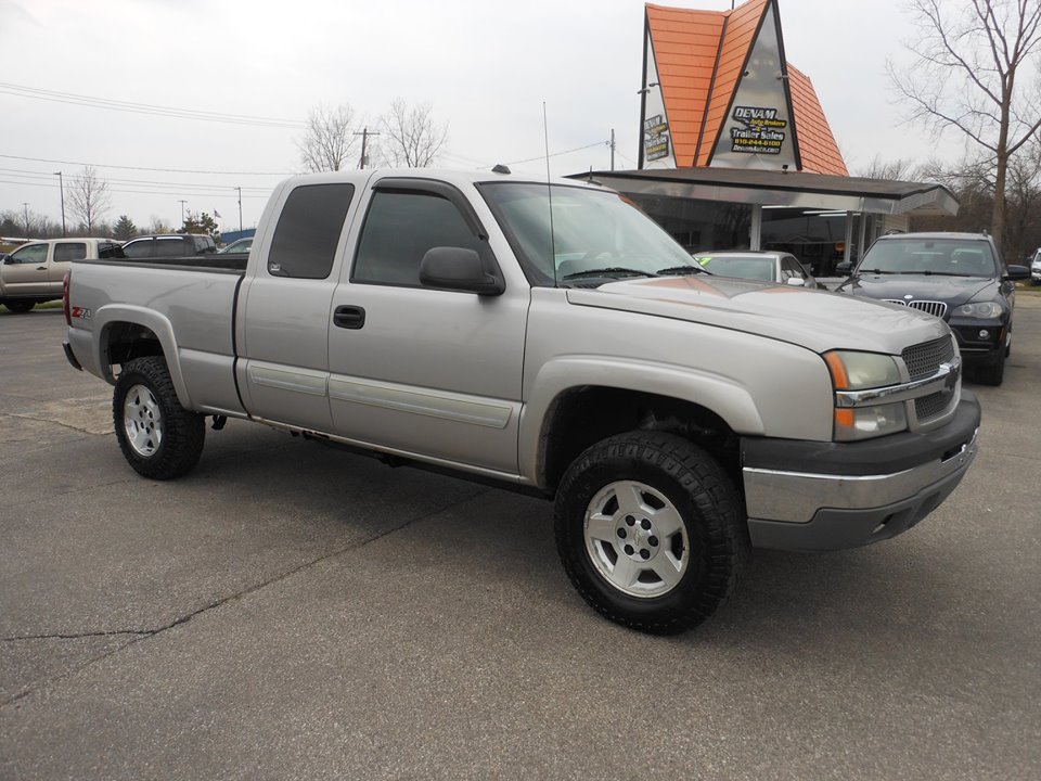 2004 Chevy Silverado, the official truck of lifted front suspension