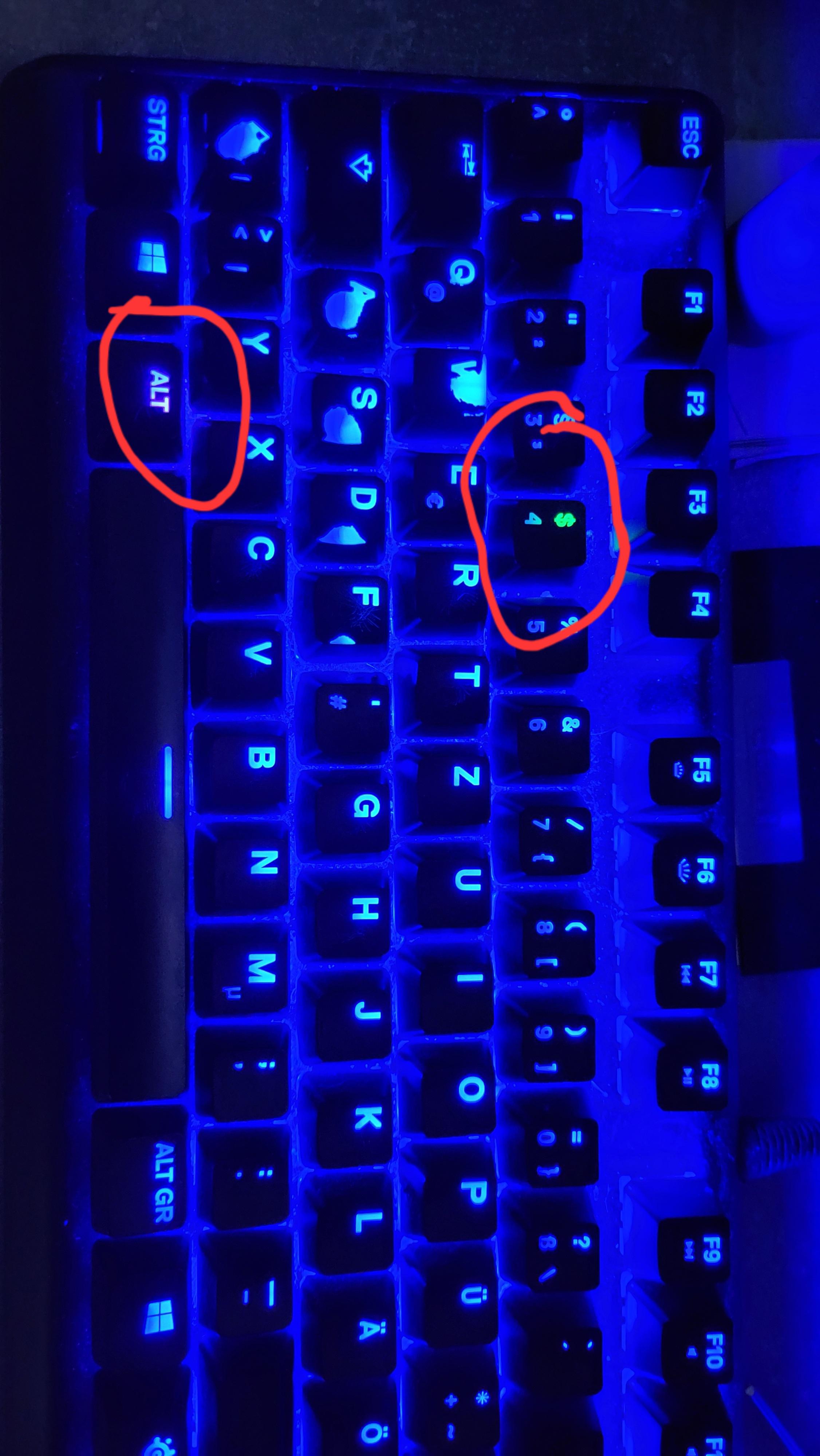 Why is my keyboard wrong colour r/steelseries